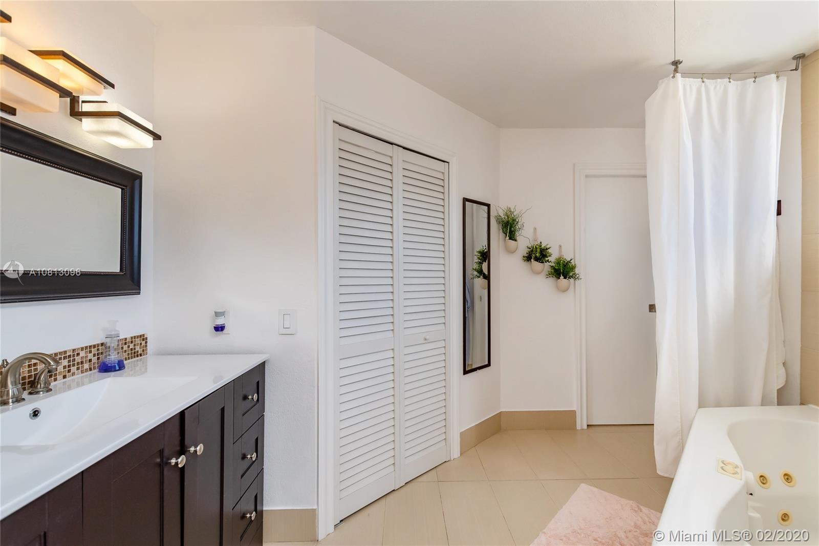 LAKE POINTE SEC 2 - Residential