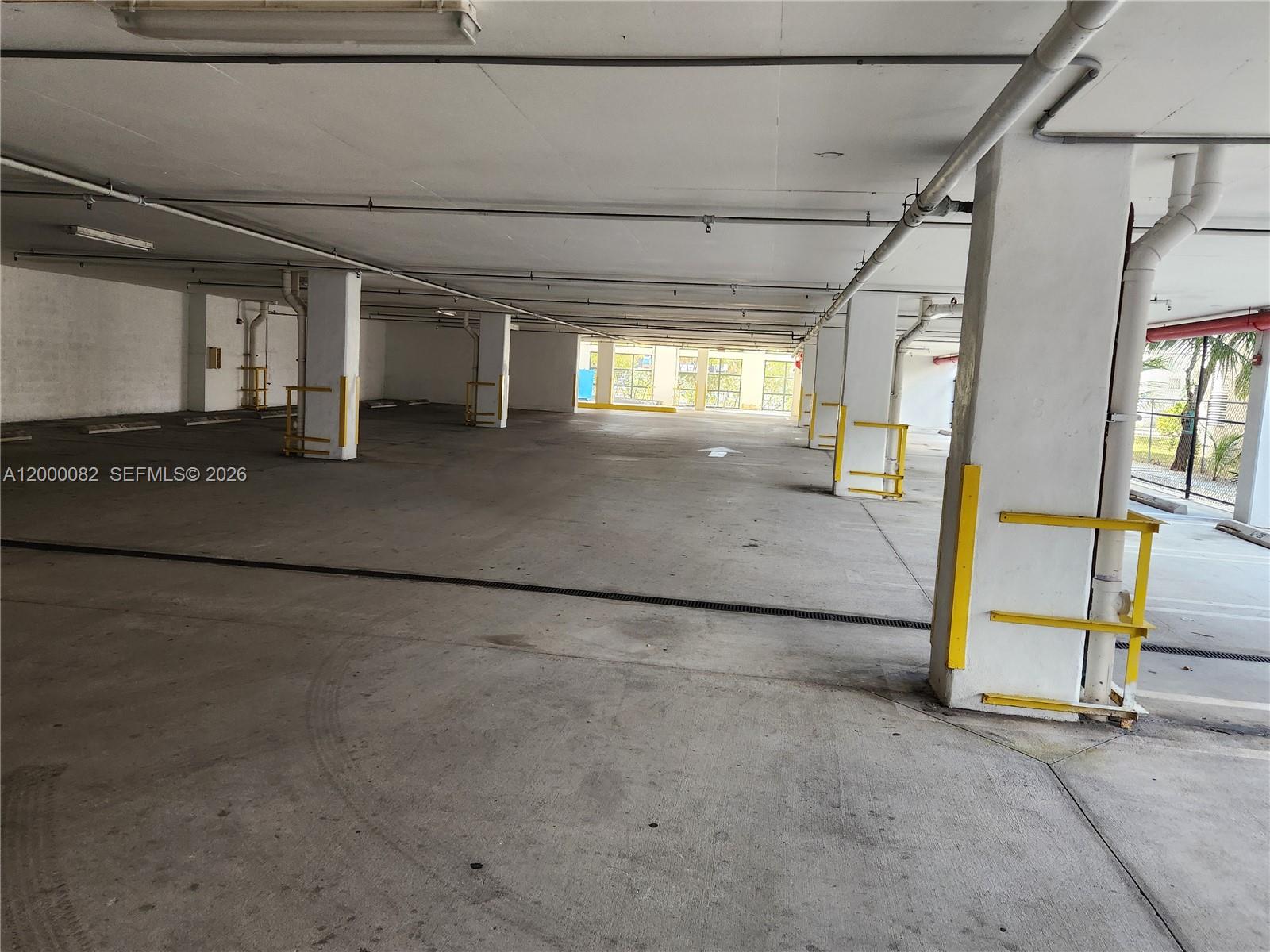 KEYSTONE PARK CONDO - Residential