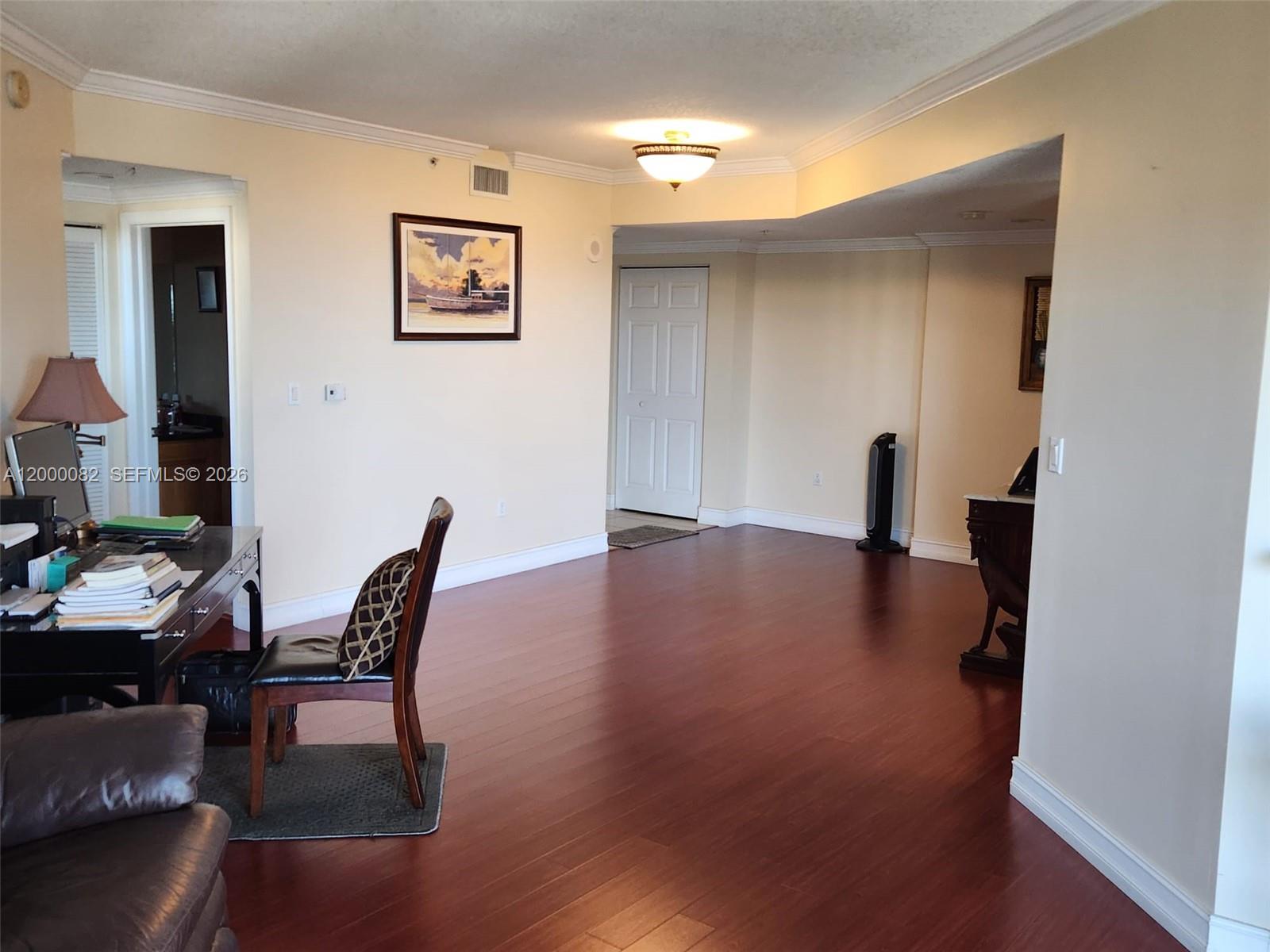 KEYSTONE PARK CONDO - Residential