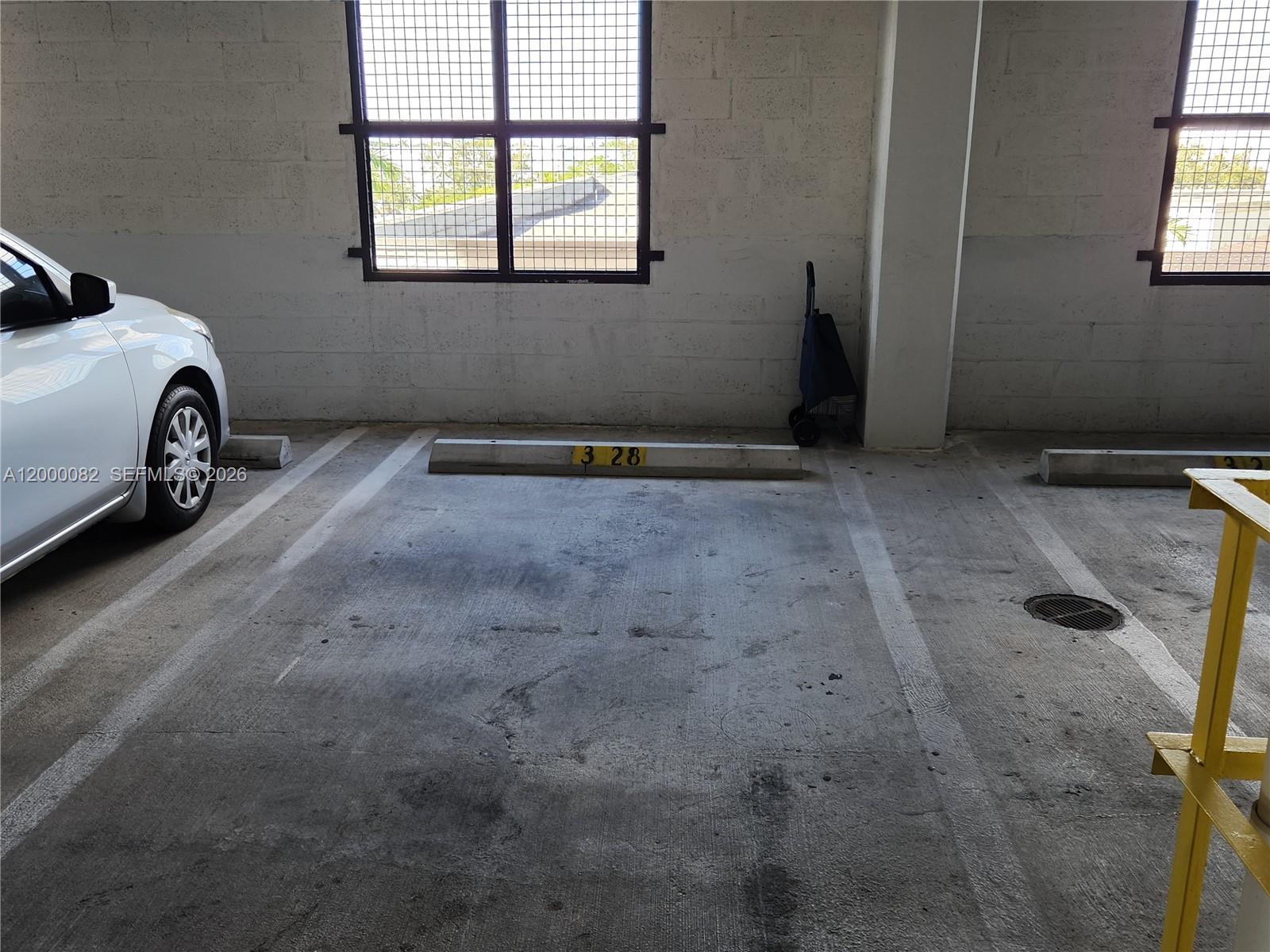 KEYSTONE PARK CONDO - Residential