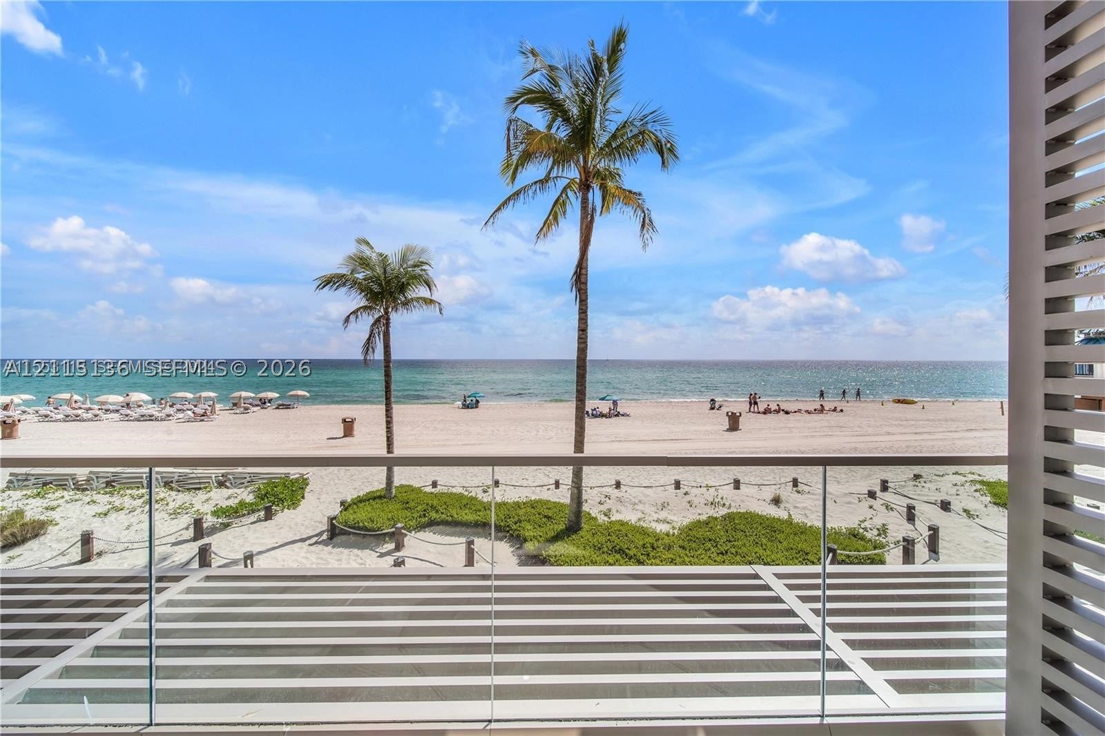 18975 Collins Ave CABANA 20