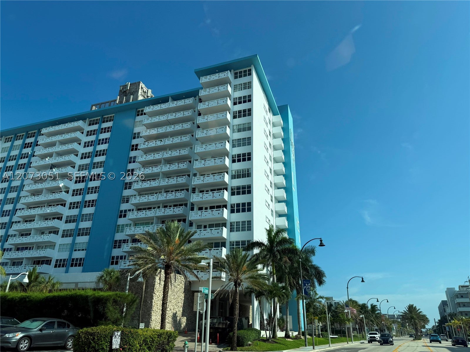 3111 N Ocean Dr 506