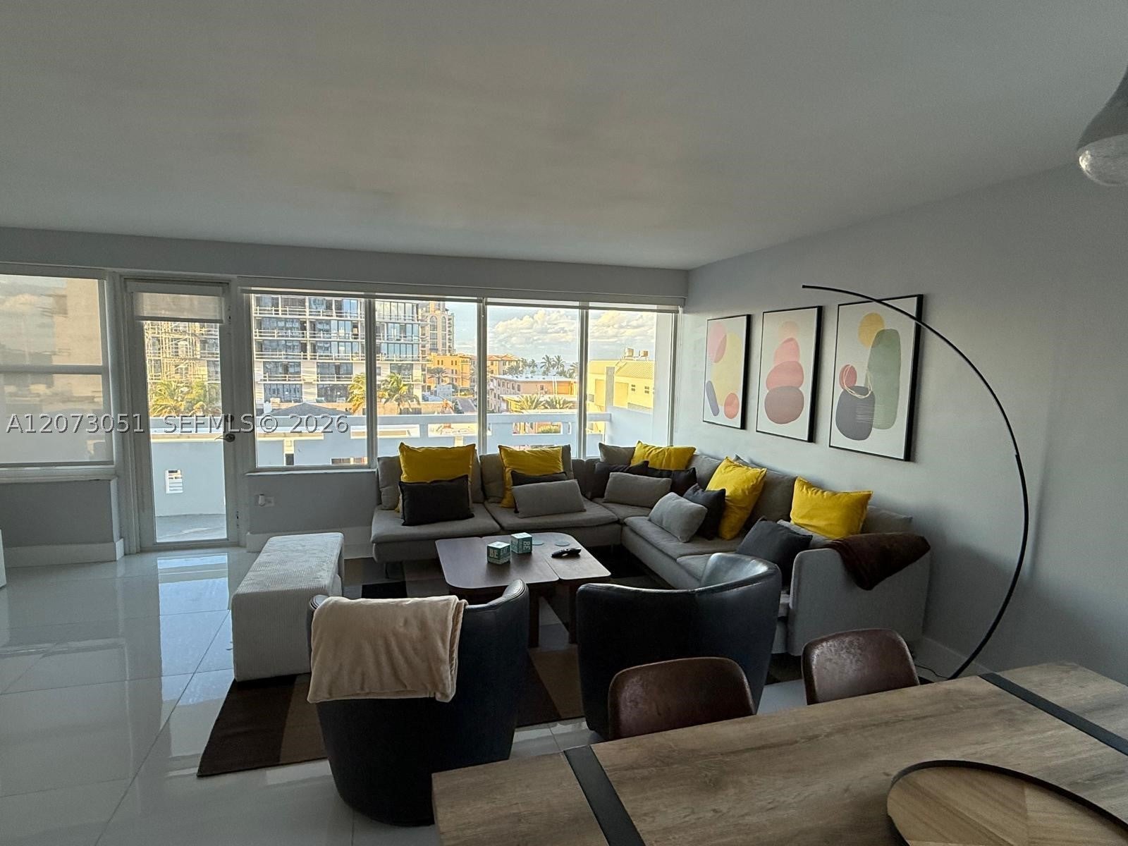 3111 N Ocean Dr 506