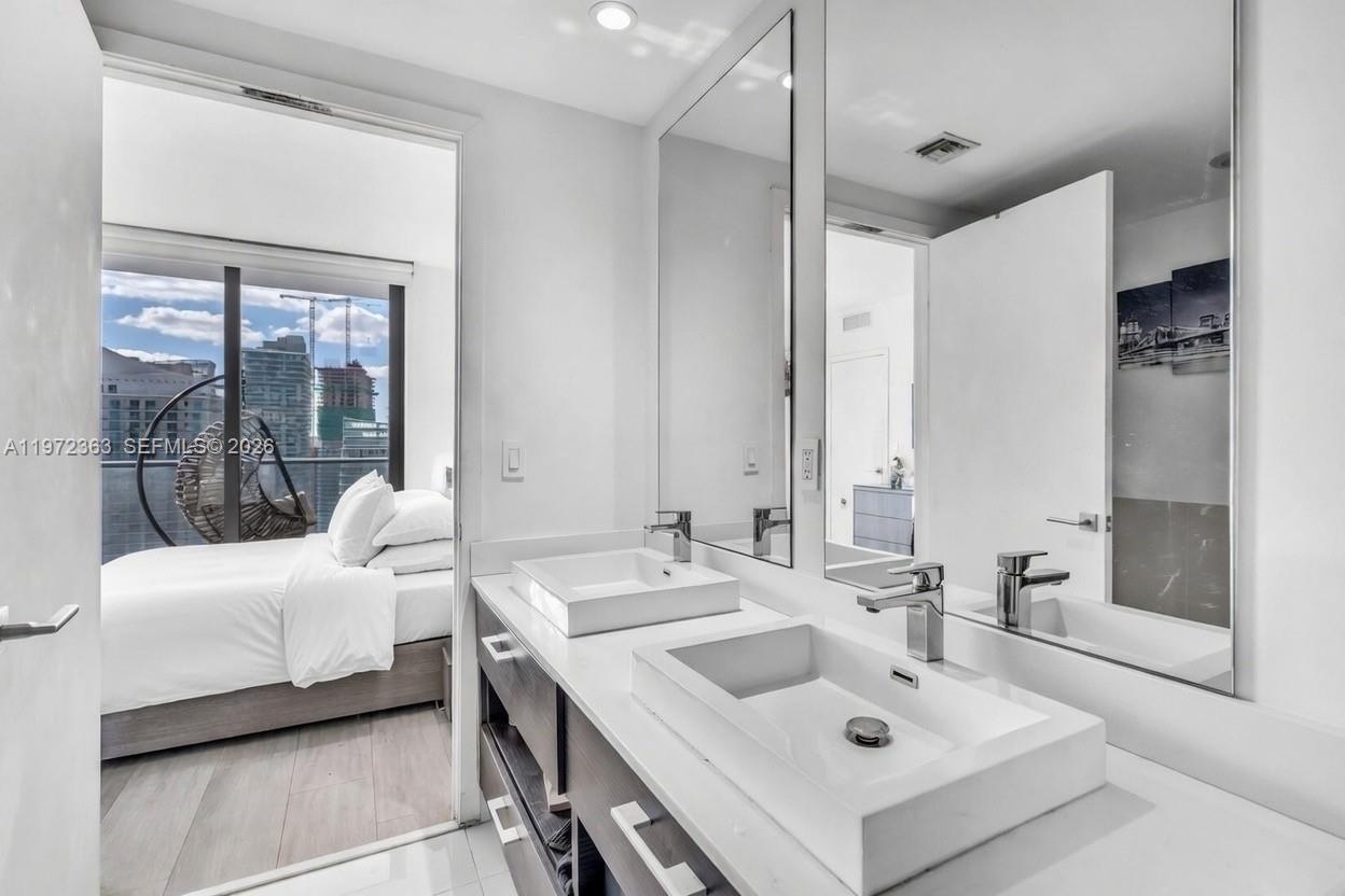 BRICKELL HEIGHTS - Residential