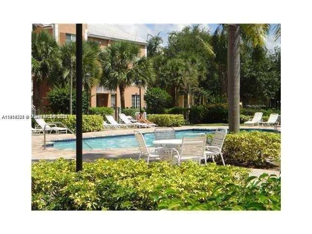 DEVONAIRE CONDO AT PEMBRO - Residential Lease