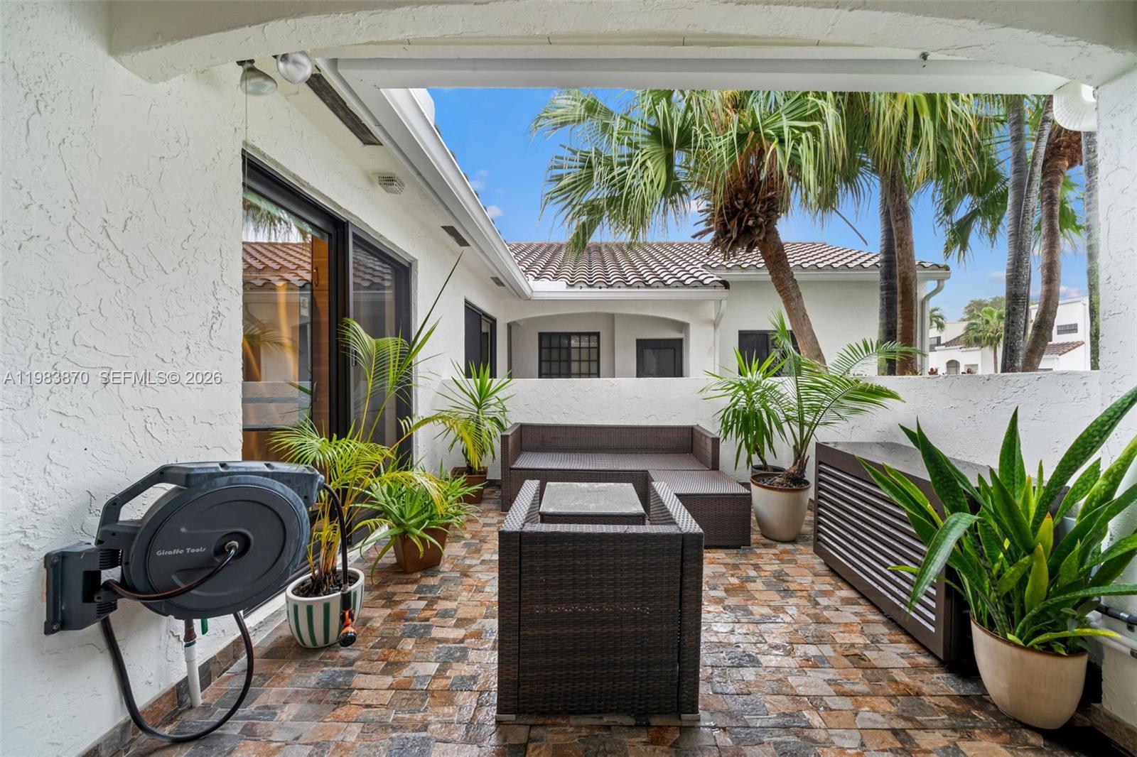 COSTAIN VILLAS HARBOR VIL - Residential