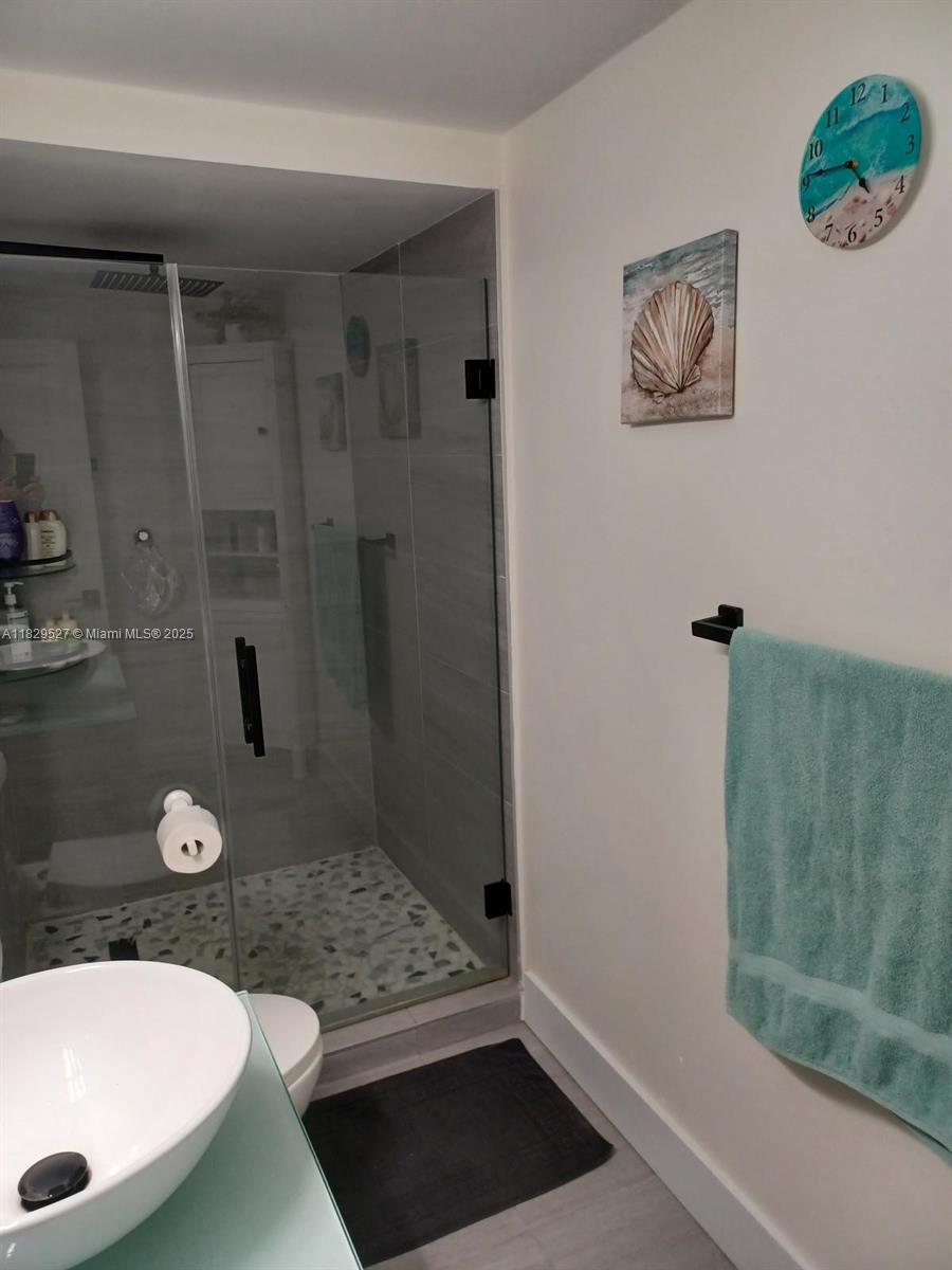 1600 S Ocean Dr 12F