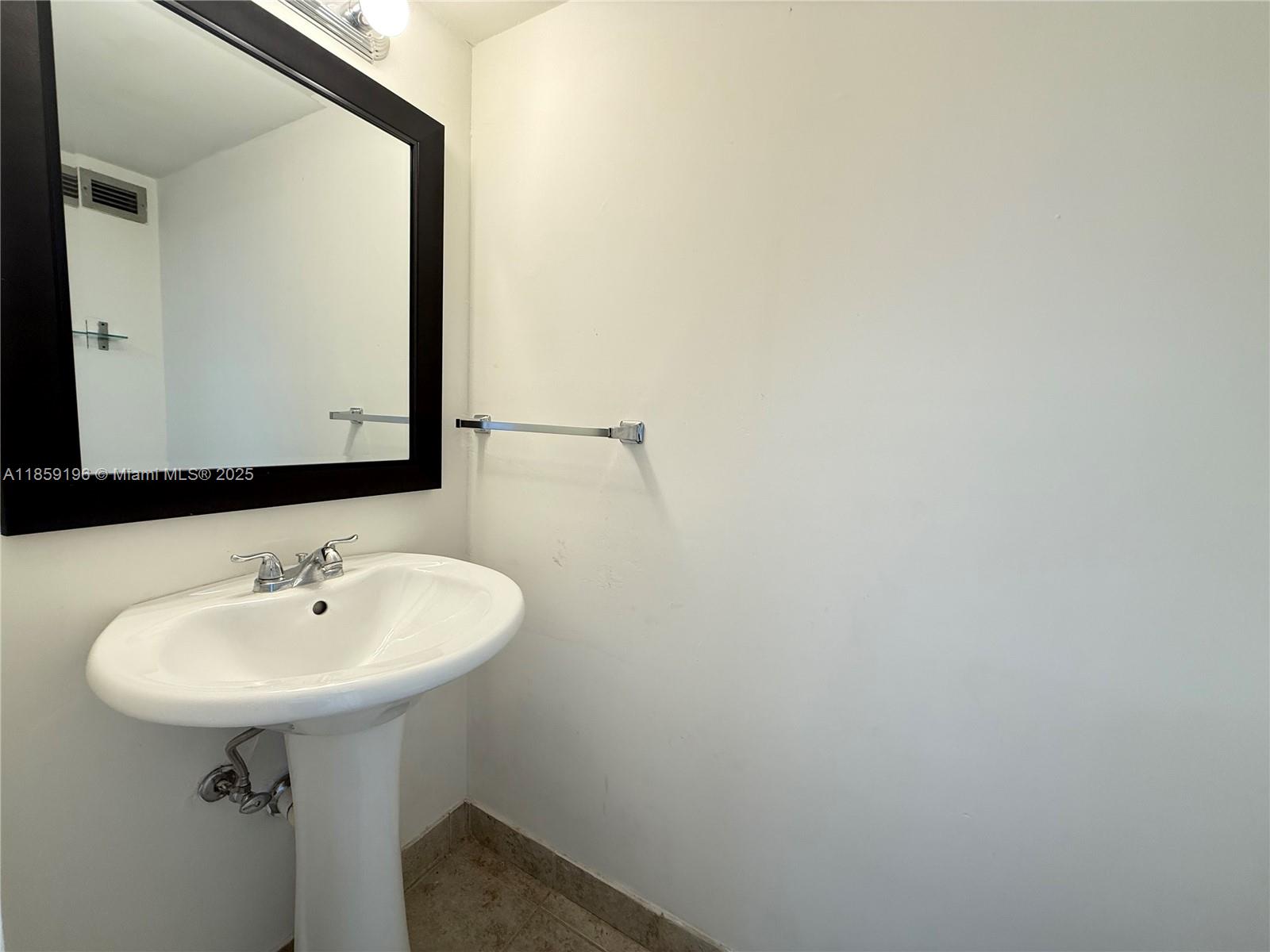 OCEANVIEW PARK CONDO - Residential