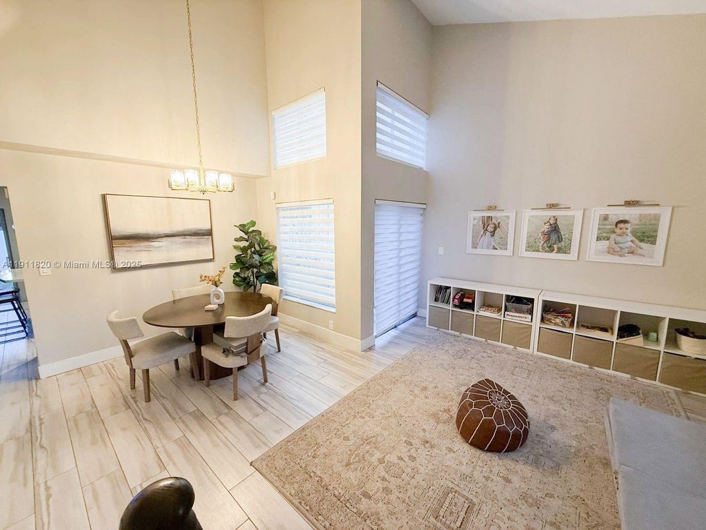 Photo of 1229 NW 125th Ter, Sunrise, FL 33323 (MLS # A11911820)