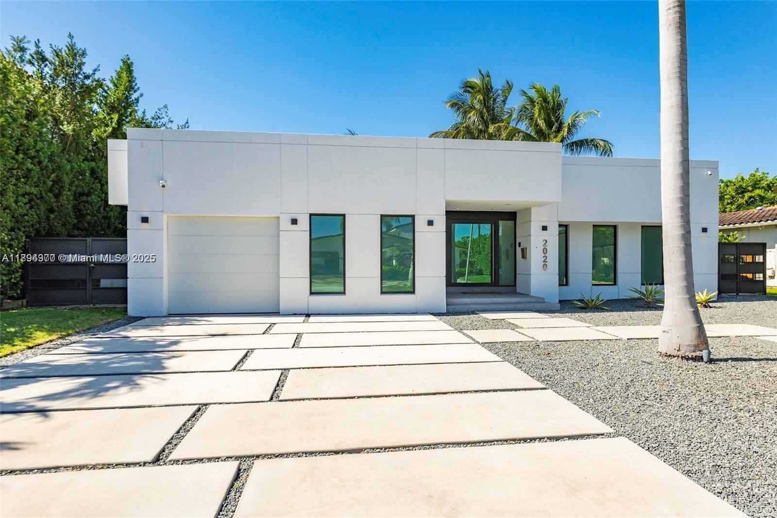 SAN SOUCI ESTATES - Residential Lease