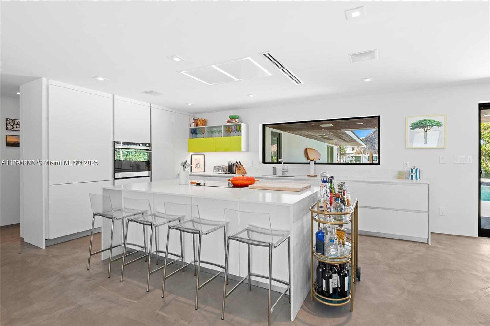 SAN SOUCI ESTATES - Residential Lease