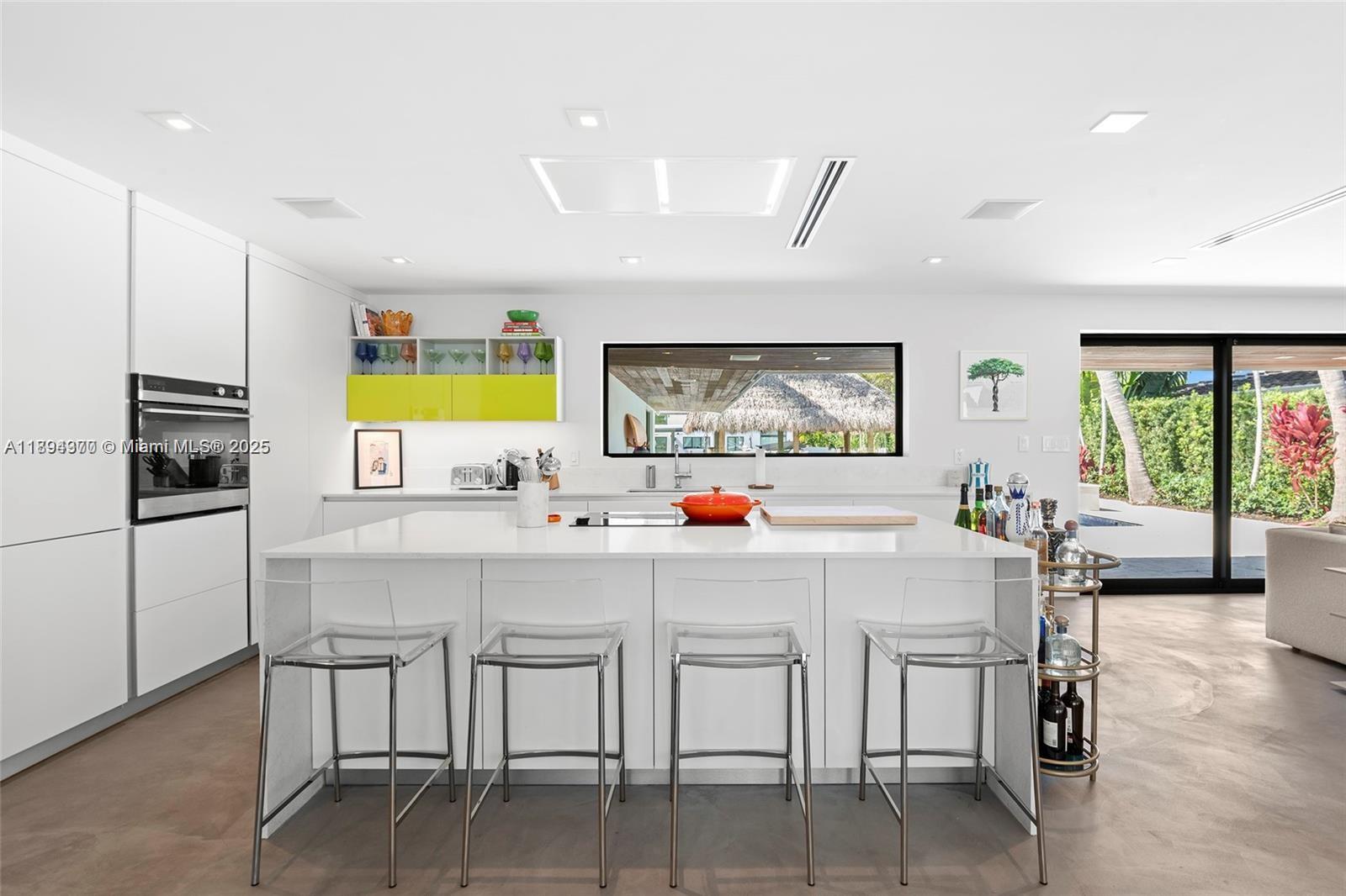 SAN SOUCI ESTATES - Residential Lease