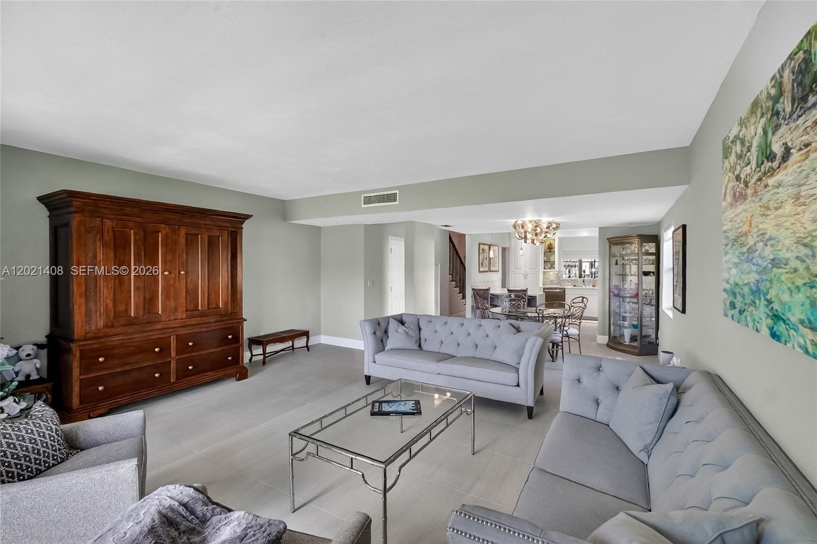 HILLTOP CONDO - Residential
