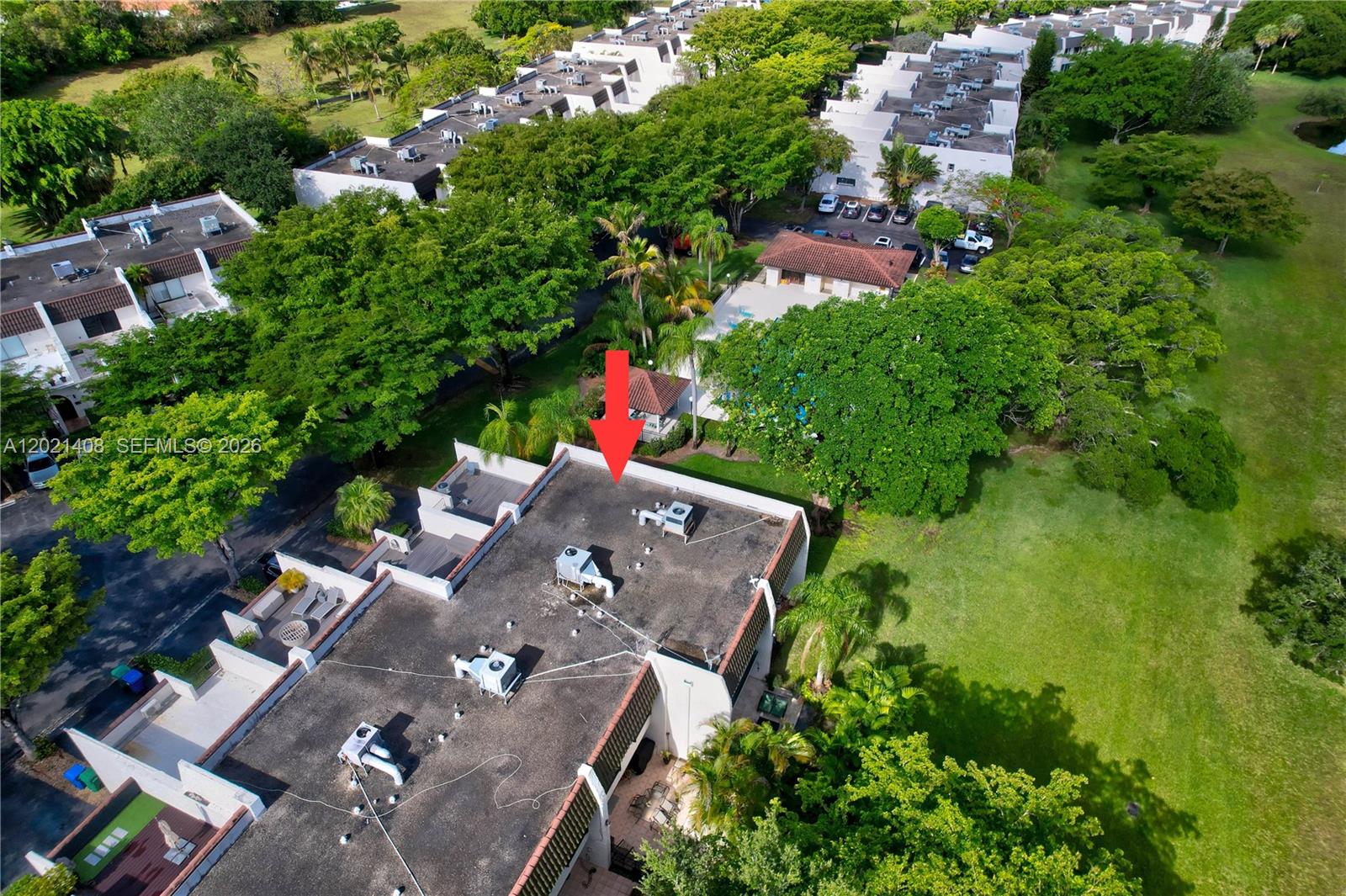 HILLTOP CONDO - Residential