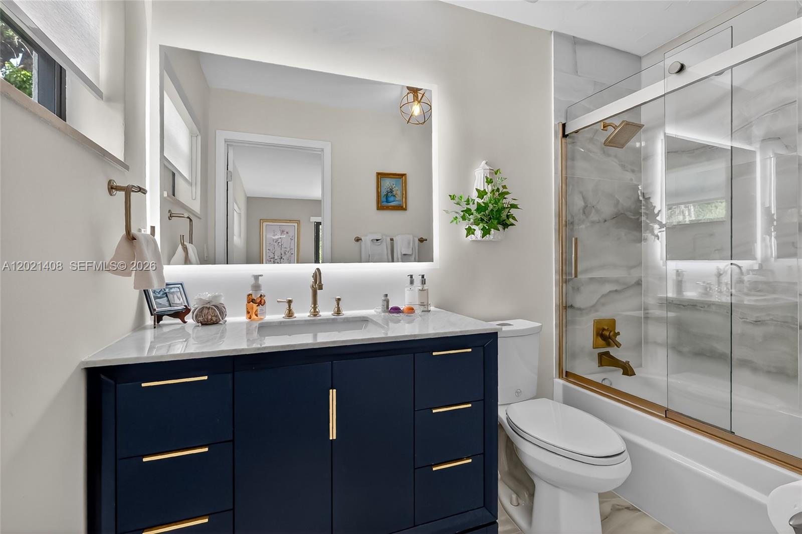 HILLTOP CONDO - Residential