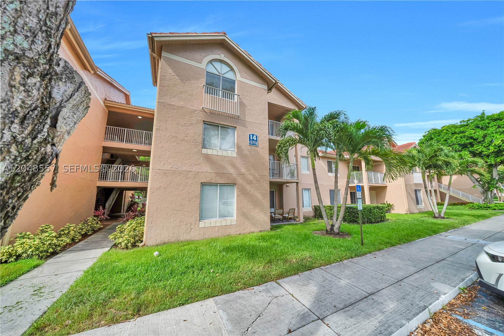 15770 SW 106th Ter 106
