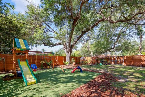 A home in Biscayne Park