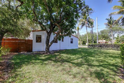 A home in Biscayne Park