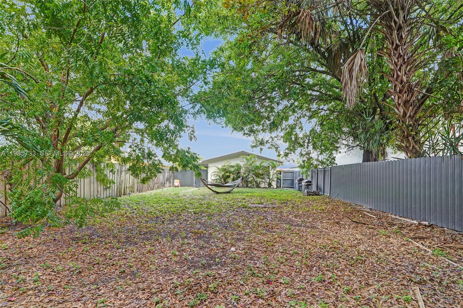 OAKLAND PARK SECOND ADD - Residential Lease