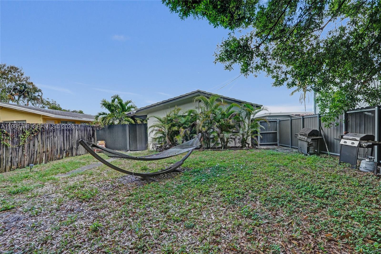 OAKLAND PARK SECOND ADD - Residential Lease