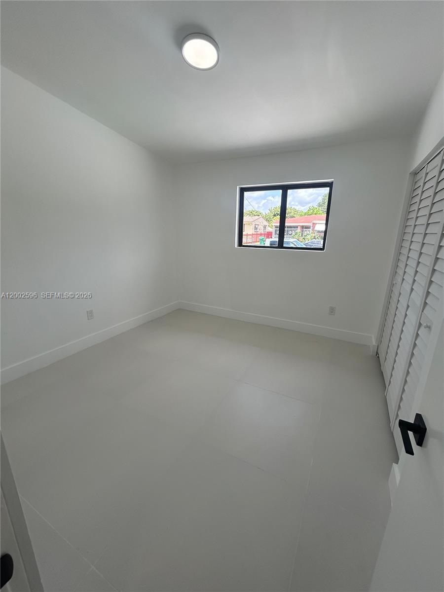 ARCH CREEK ESTS - Residential