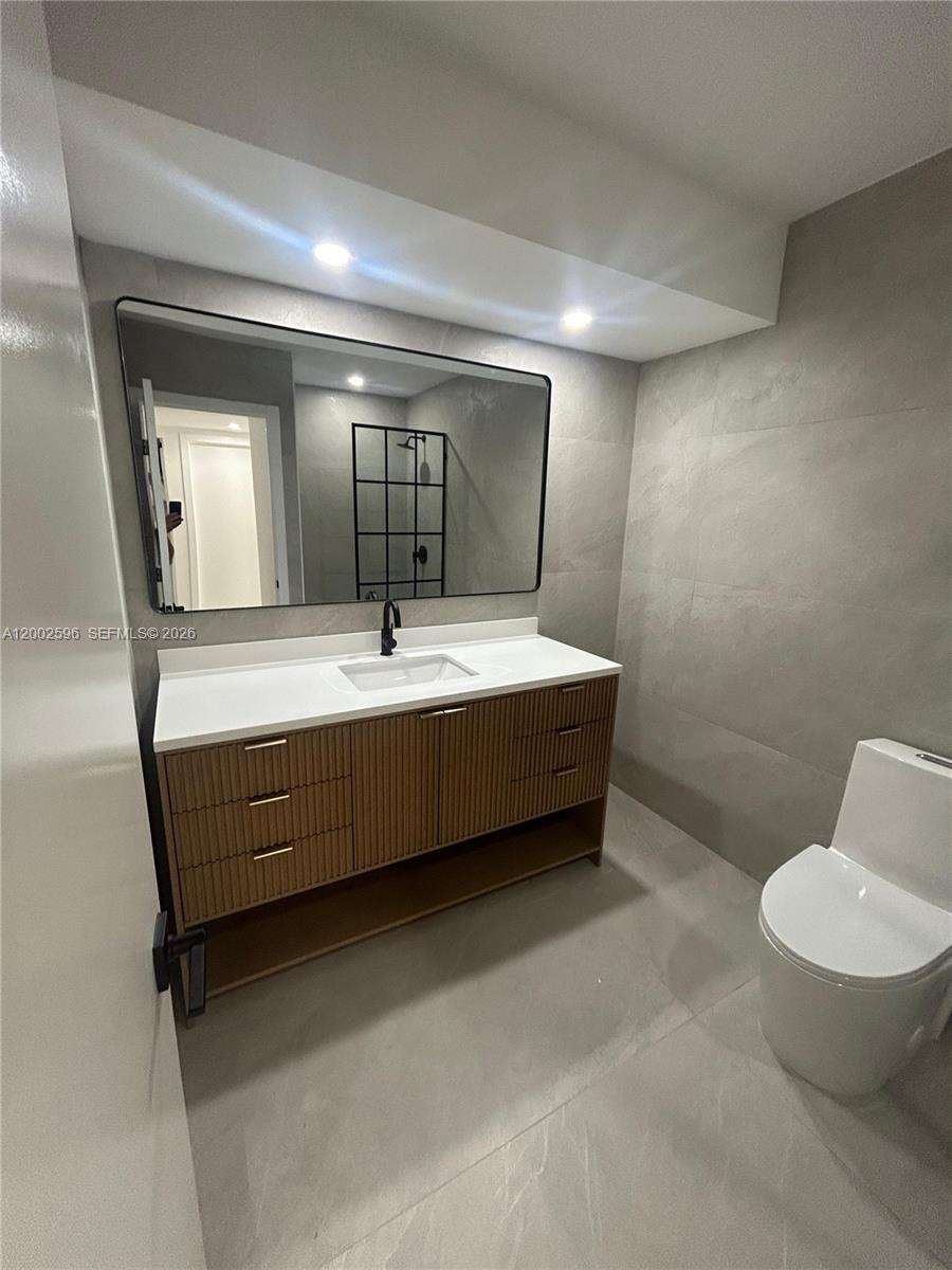 ARCH CREEK ESTS - Residential