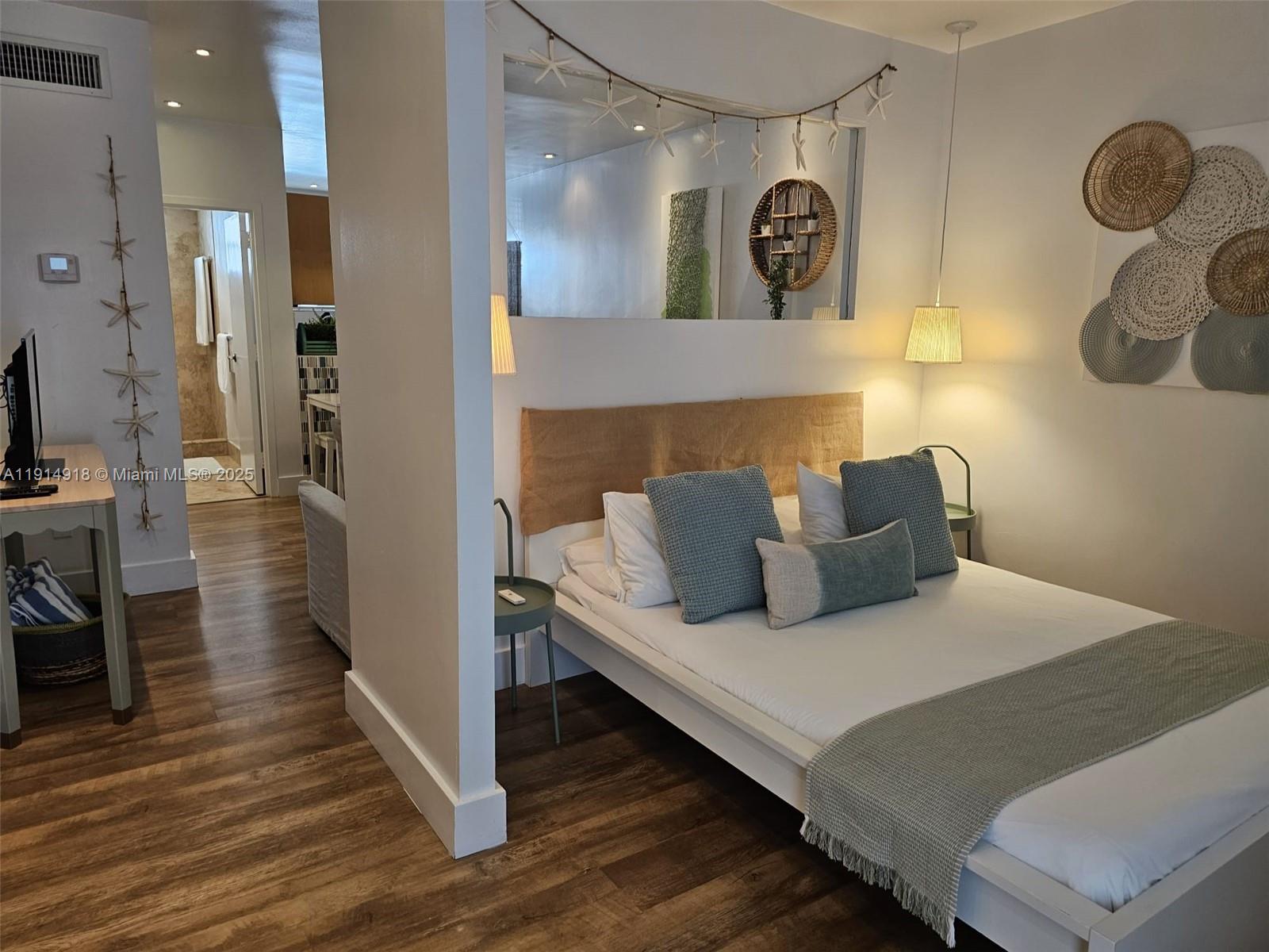 751 COLLINS CONDO - Residential