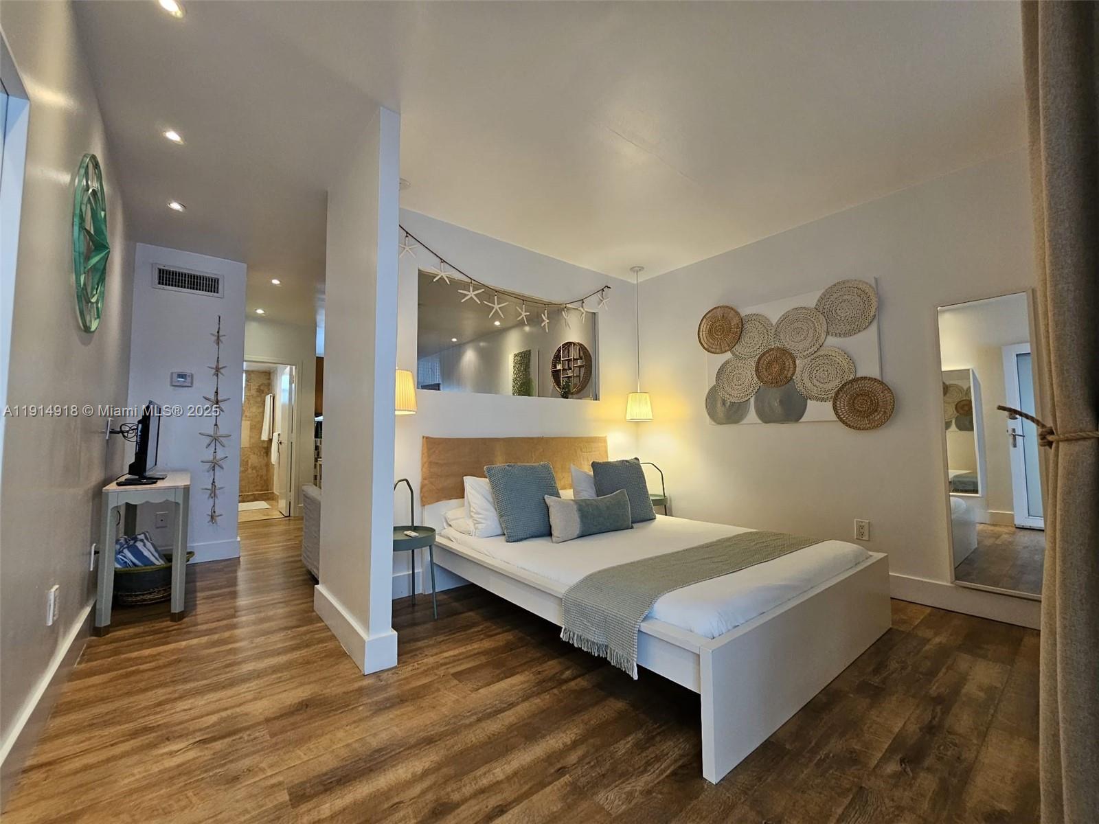 751 COLLINS CONDO - Residential