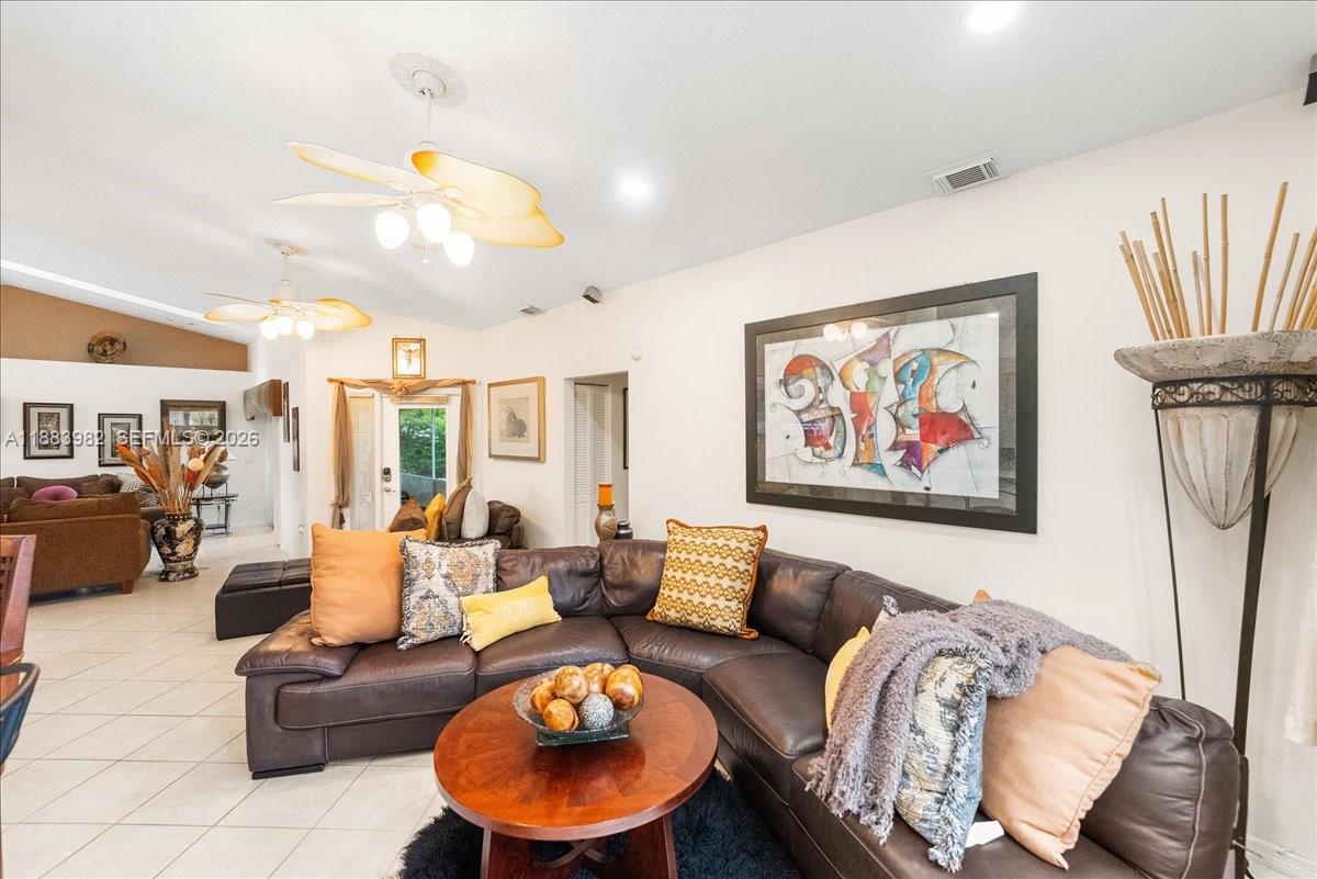 PORT ST LUCIE SECTION 43 - Residential