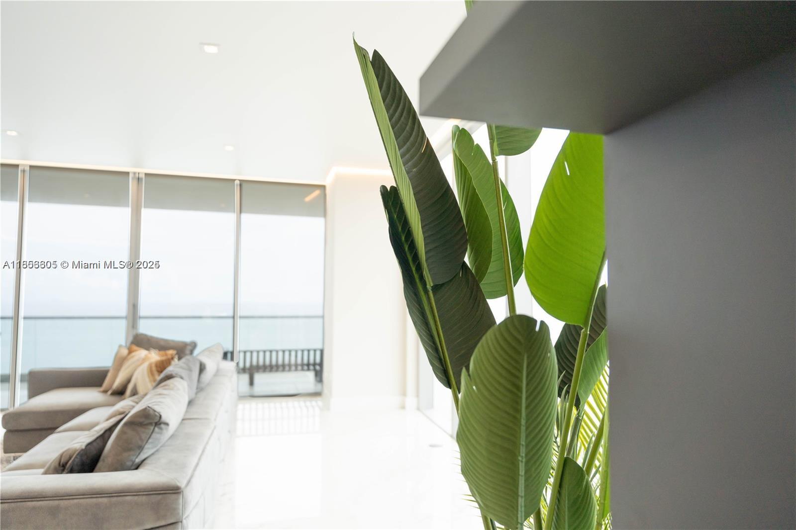 Turnberry Ocean Club Resid - Residential Lease