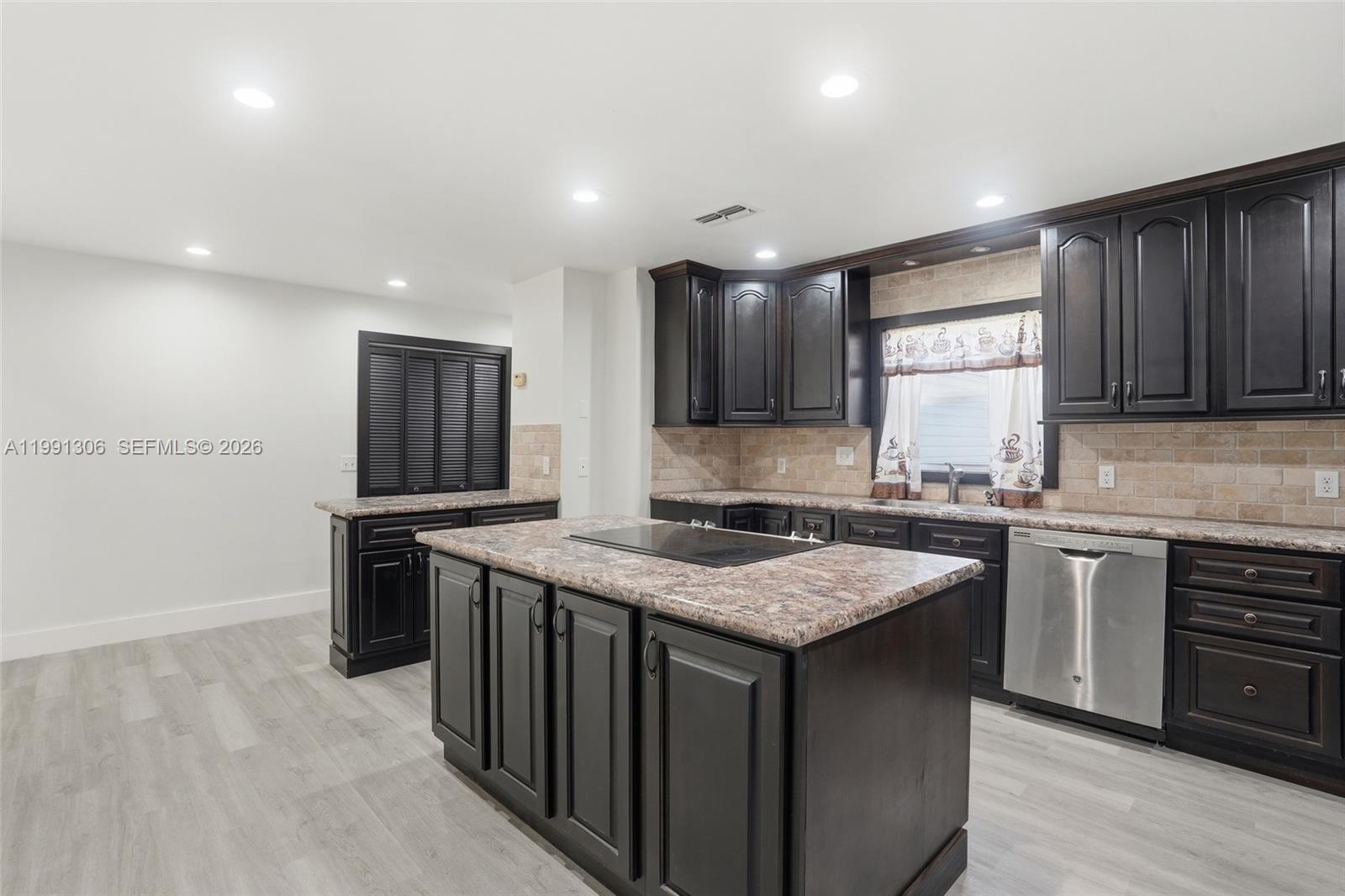 Sugarland Estates Sub - Residential