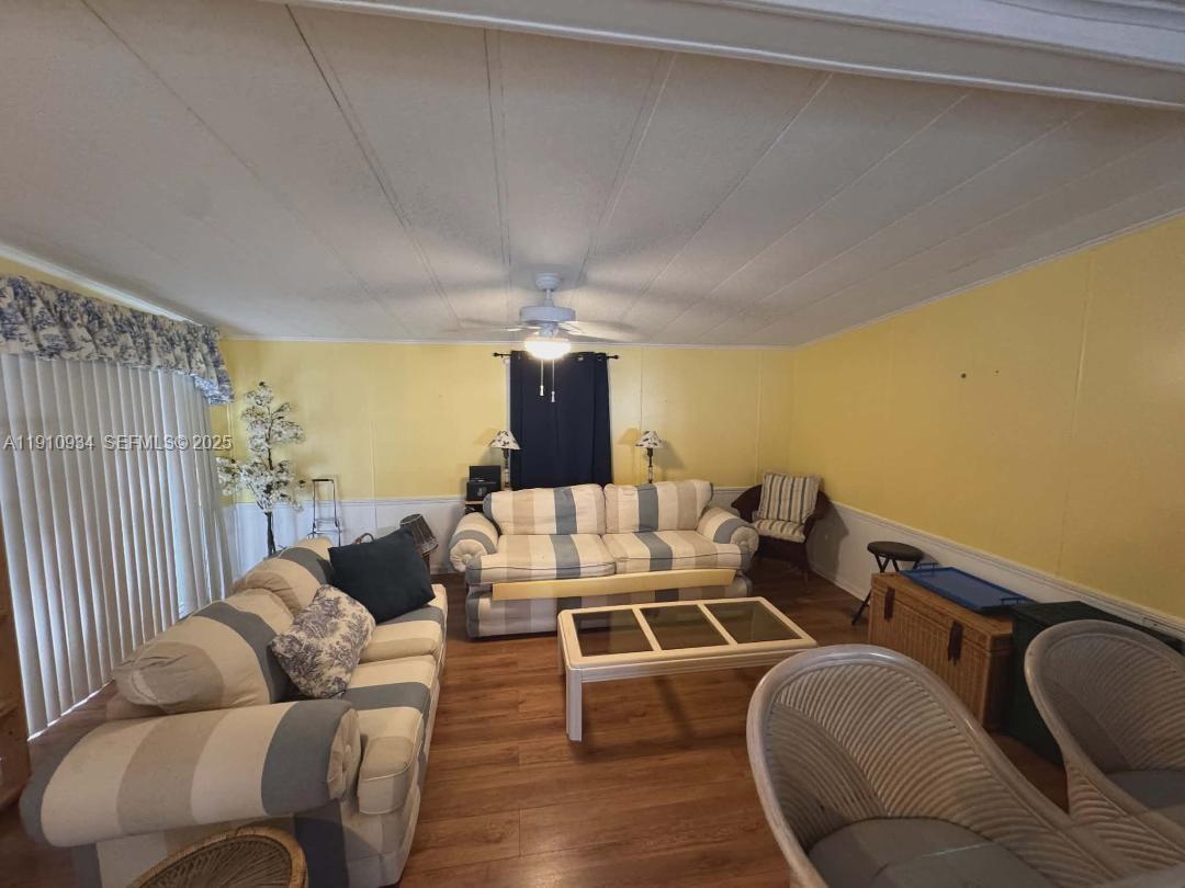 RAVENSWOOD NORTH - Residential