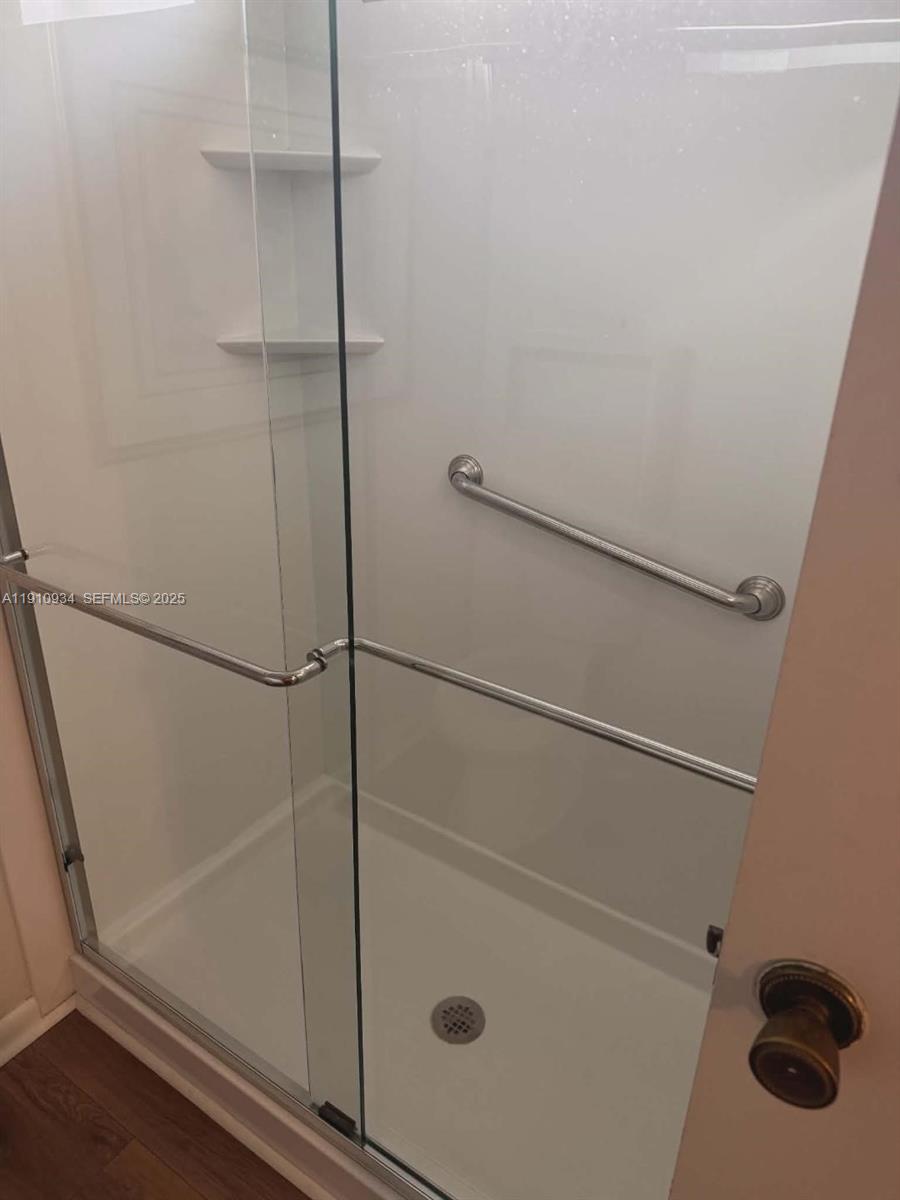 RAVENSWOOD NORTH - Residential