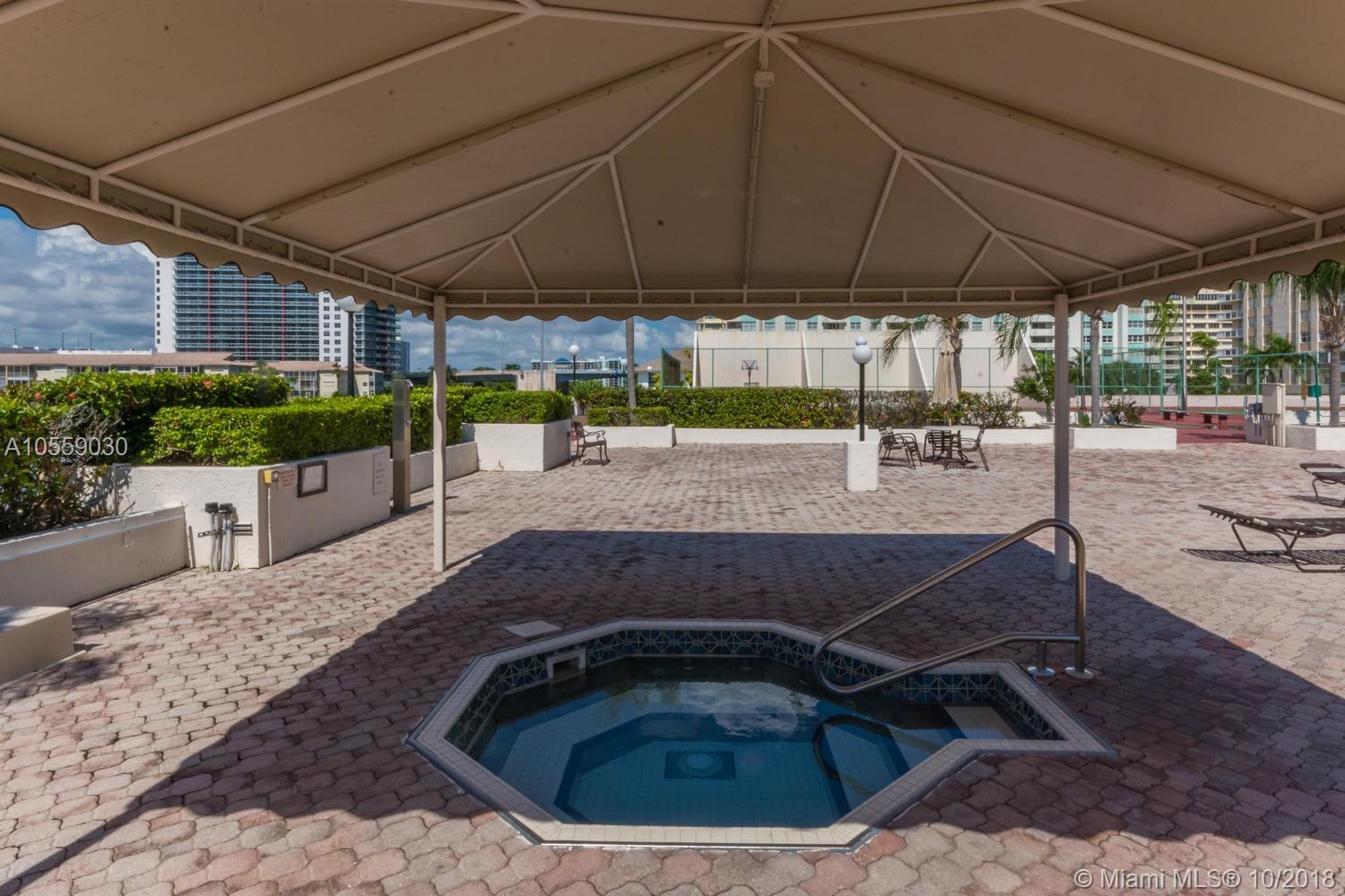 PRINCE GEORGE CONDO - Residential