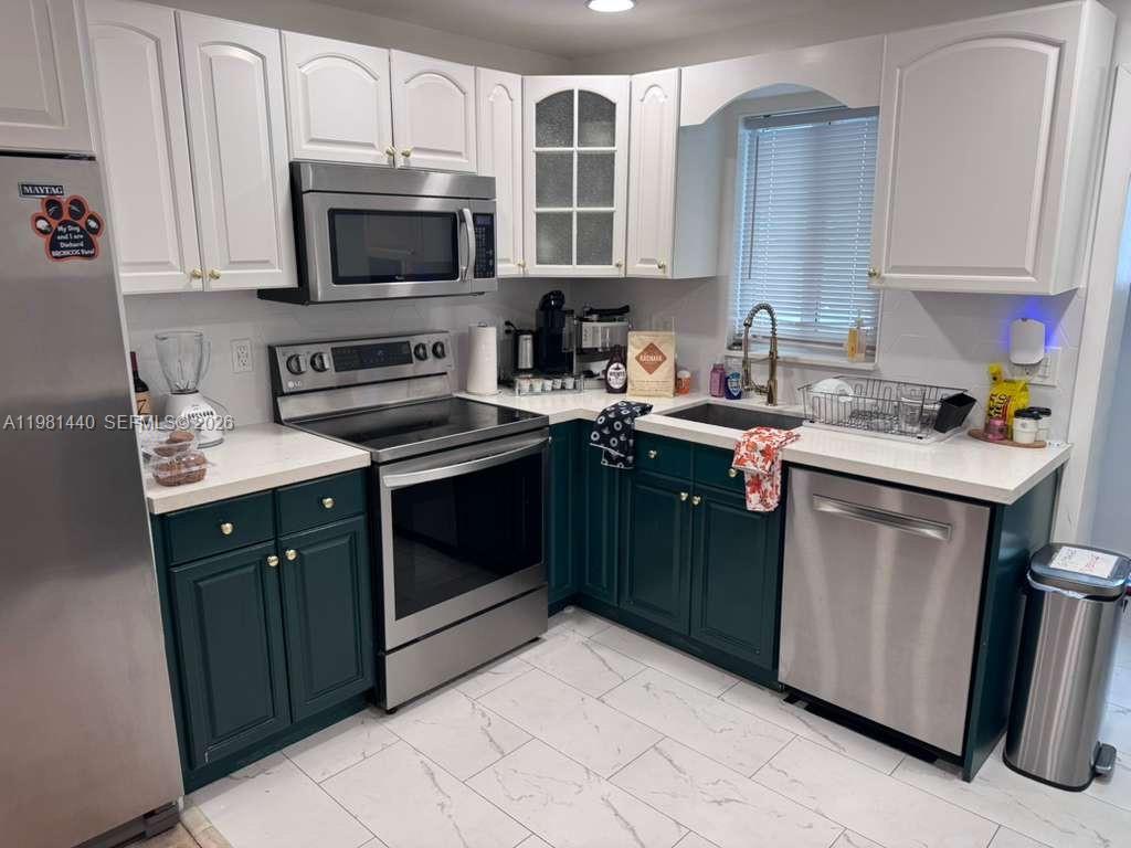 2036 SW 57th Ct 2036