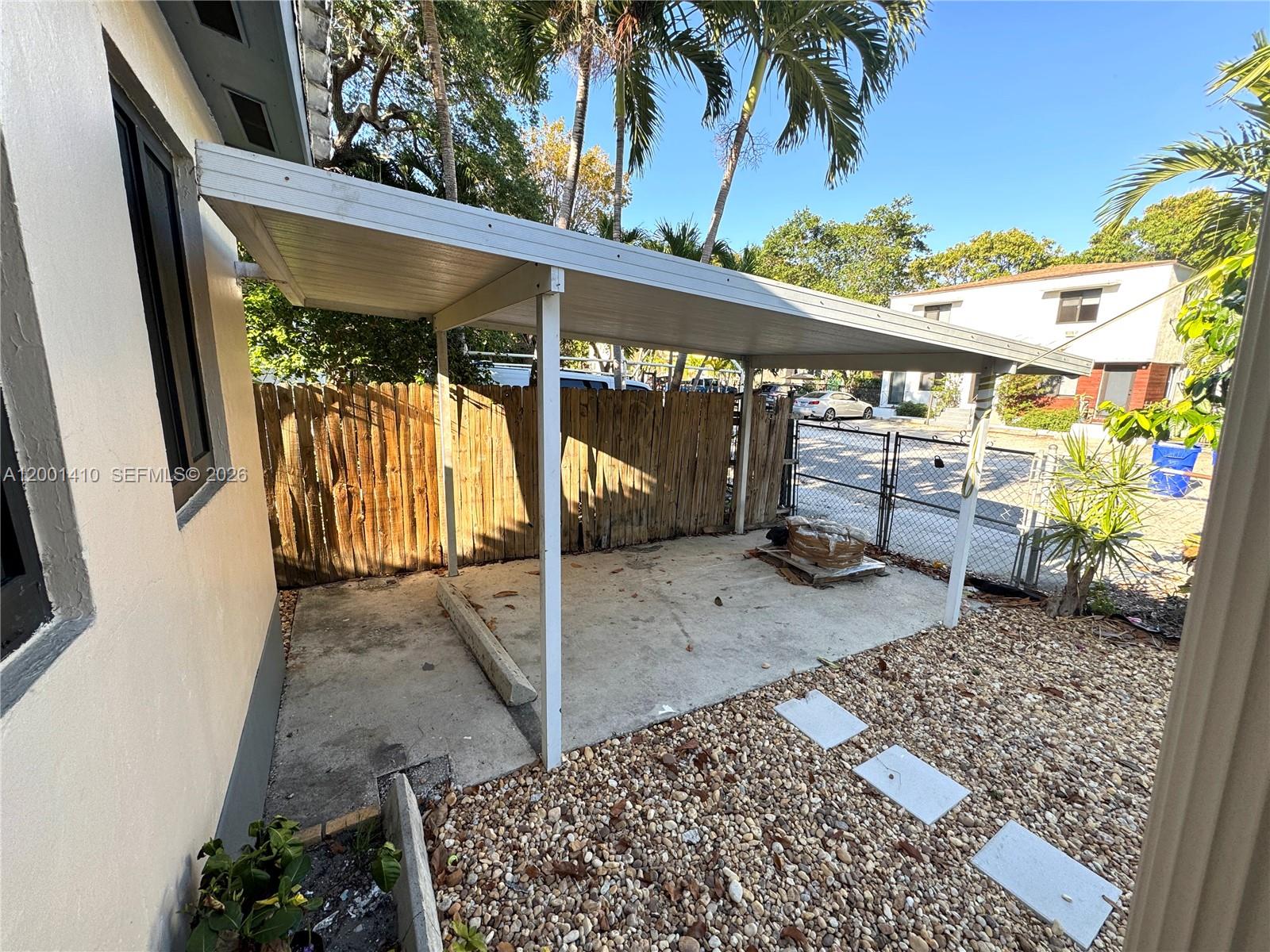 54TH ST BUS PLAZA SEC A - Residential Lease