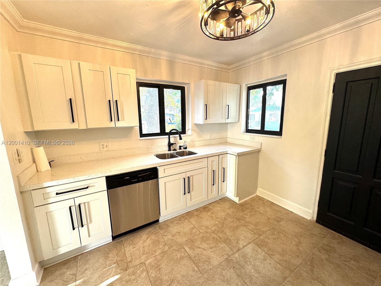 54TH ST BUS PLAZA SEC A - Residential Lease