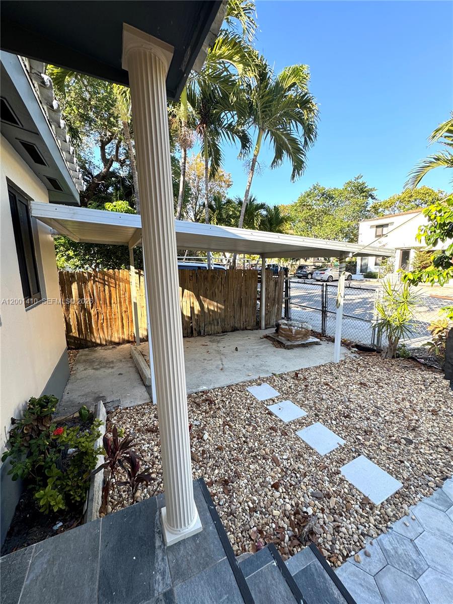 54TH ST BUS PLAZA SEC A - Residential Lease