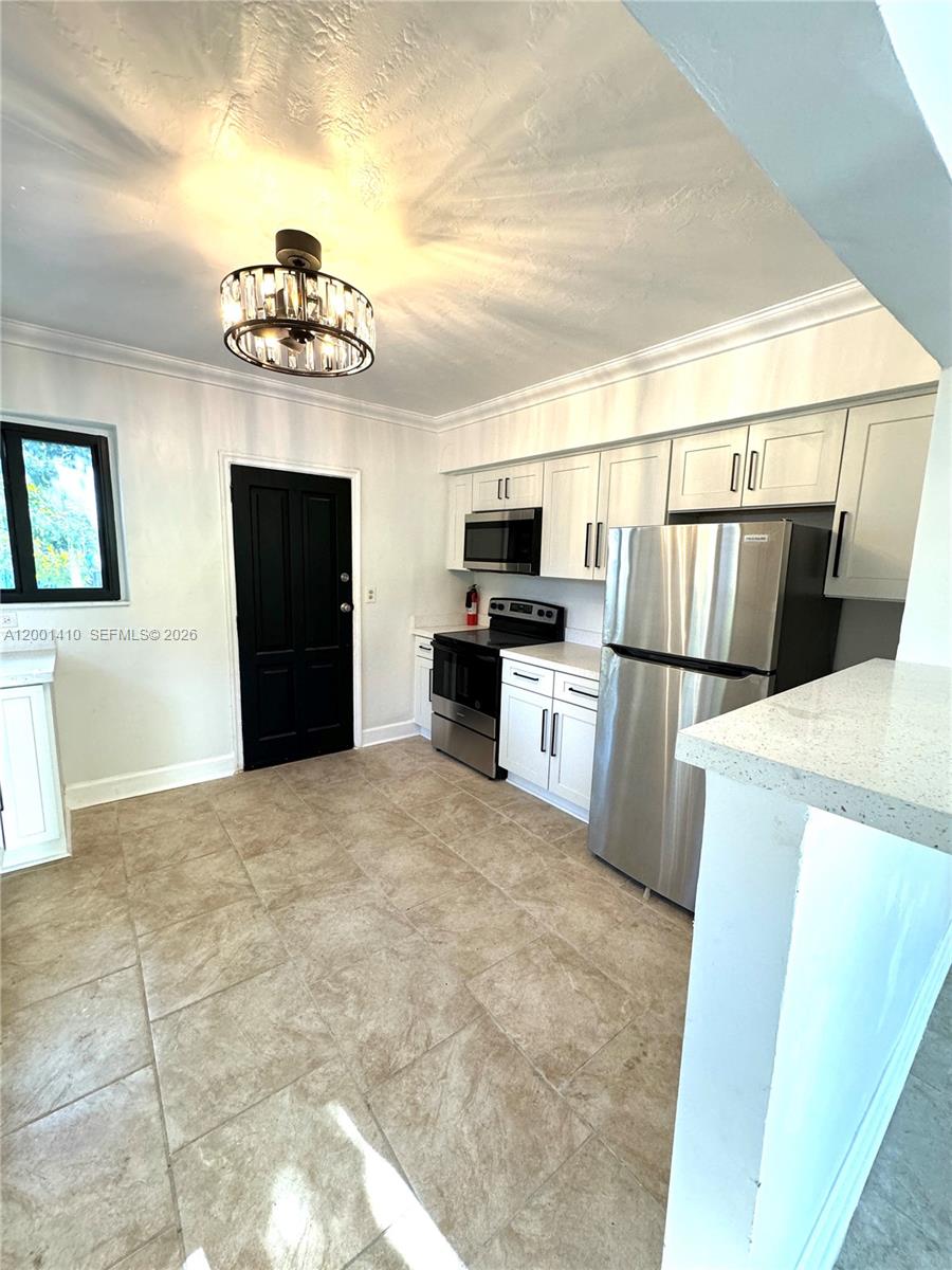 54TH ST BUS PLAZA SEC A - Residential Lease