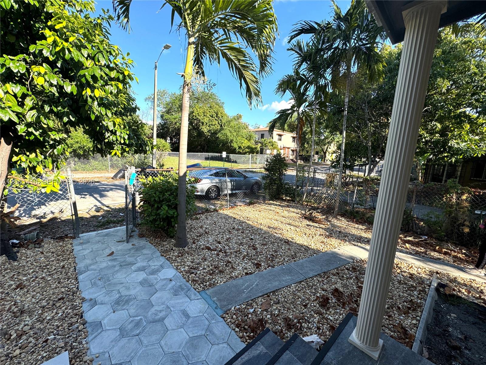 54TH ST BUS PLAZA SEC A - Residential Lease