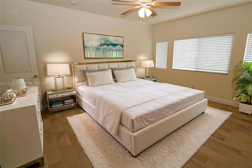 Photo of 609 NE 28th St #3, Wilton Manors, FL 33334 (MLS # A11957043)