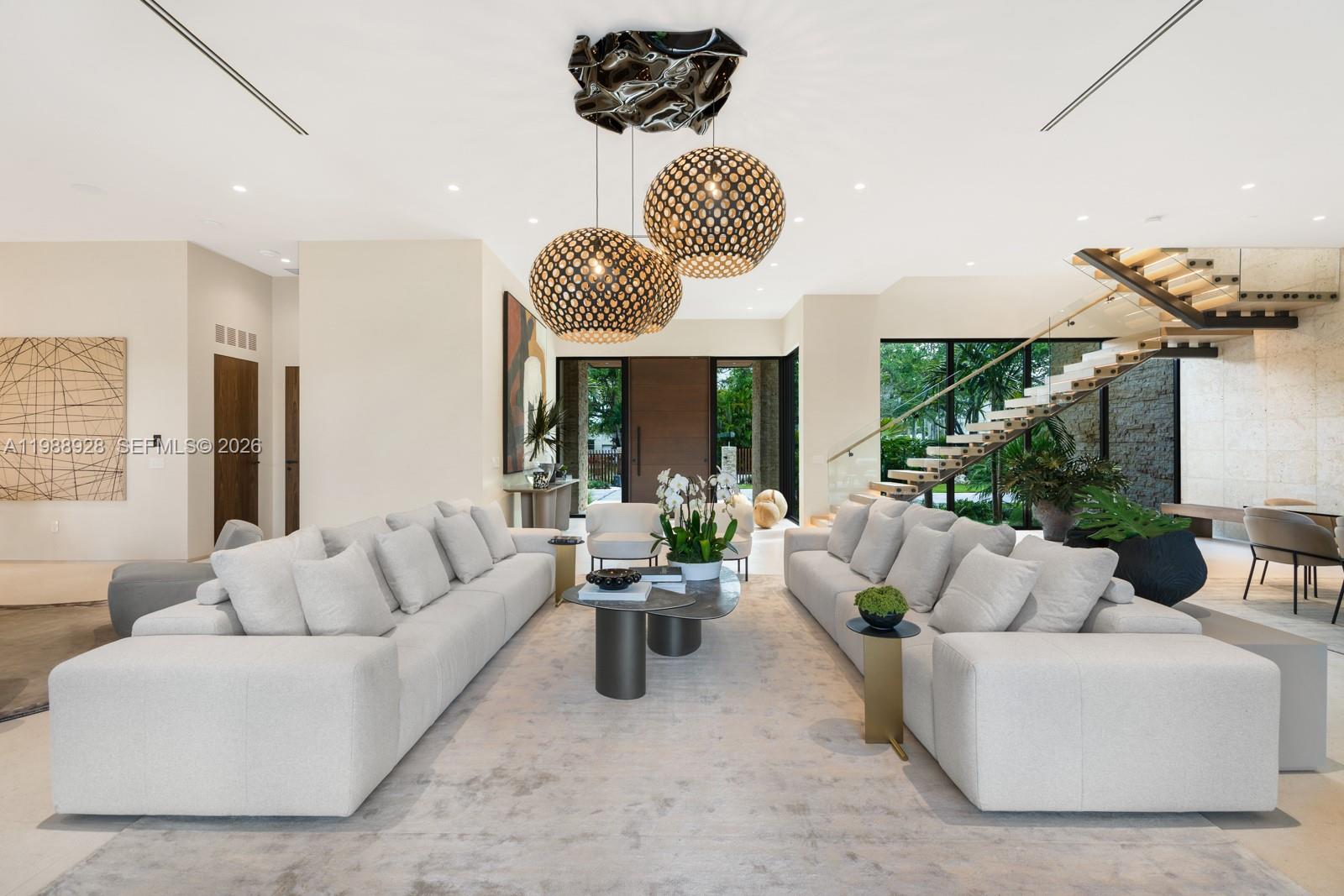 VICTORIA GARDENS - Residential