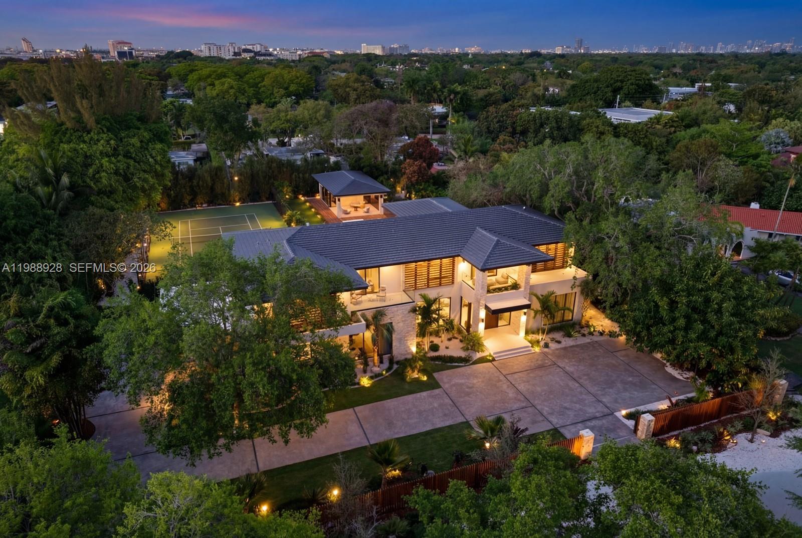 VICTORIA GARDENS - Residential