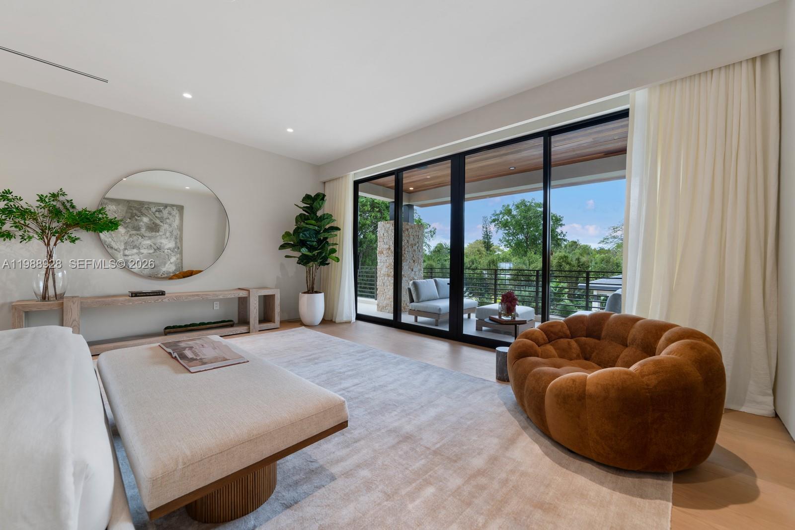 VICTORIA GARDENS - Residential