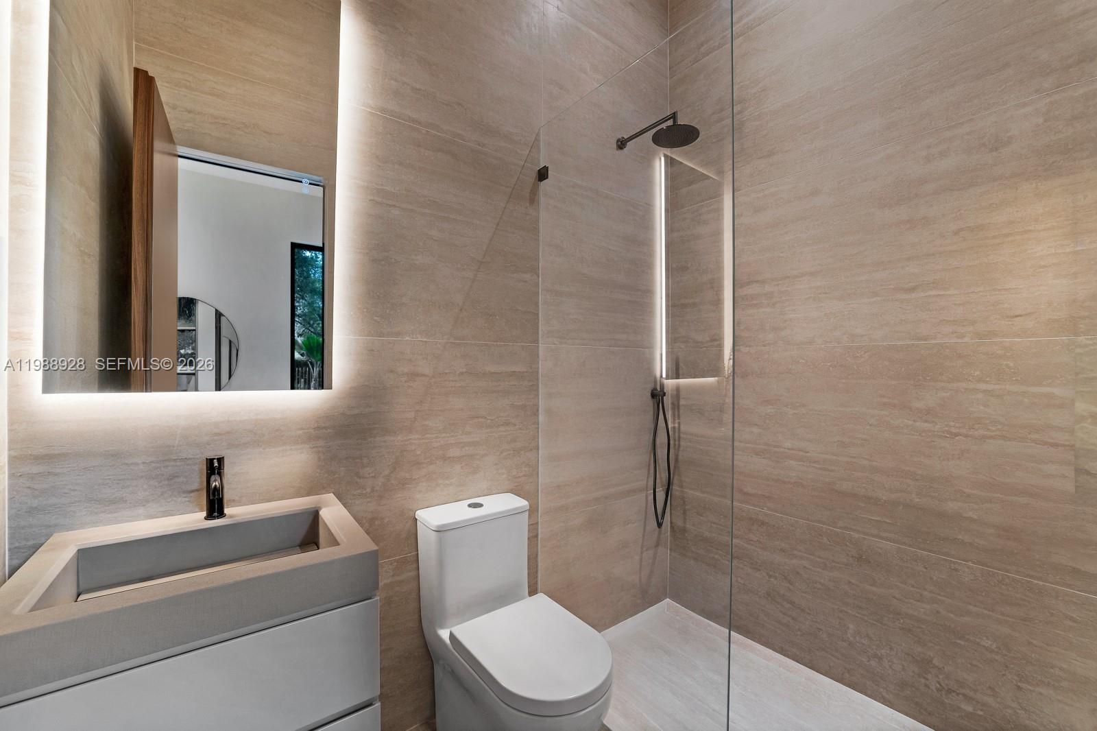 VICTORIA GARDENS - Residential