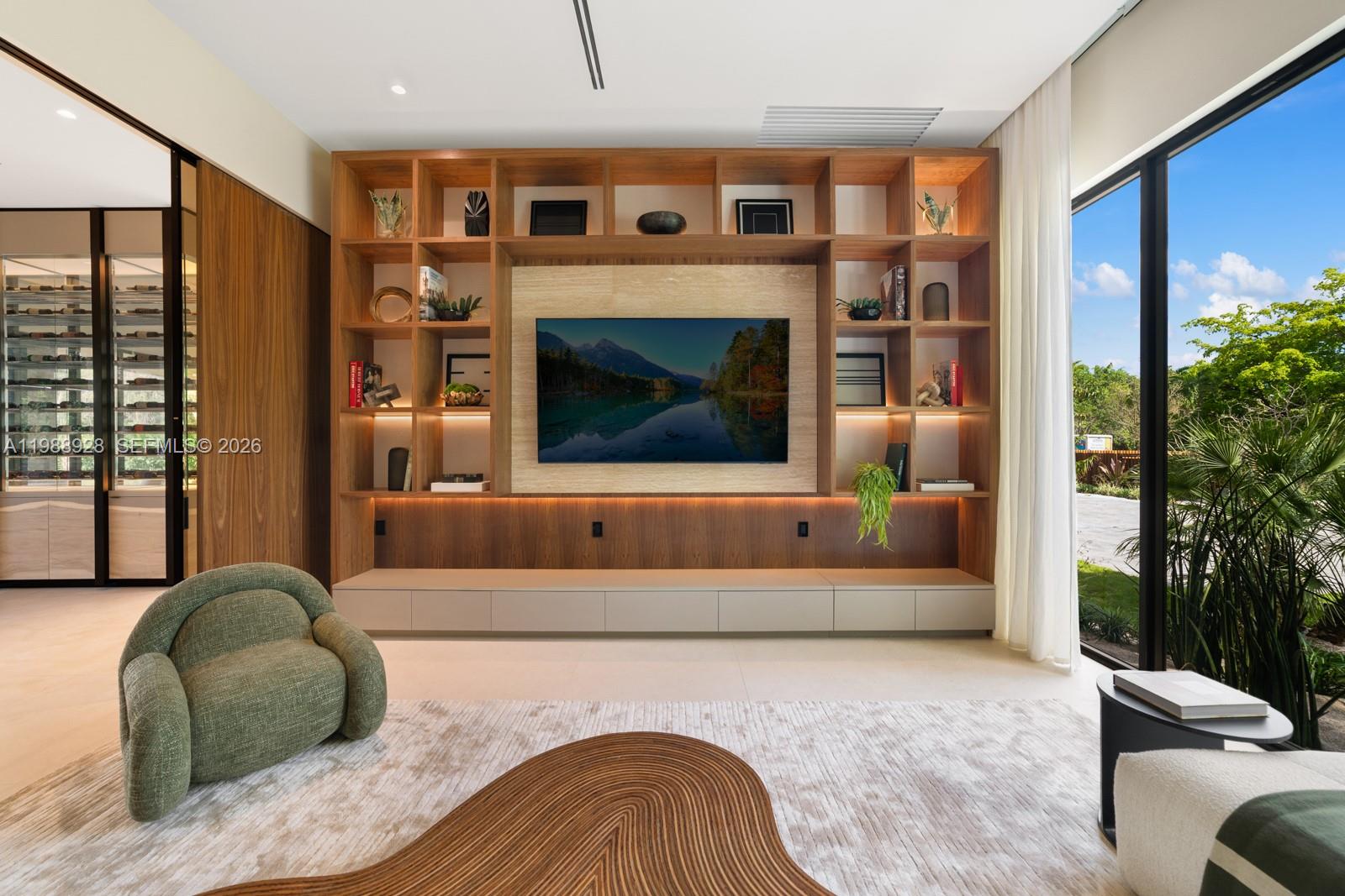 VICTORIA GARDENS - Residential