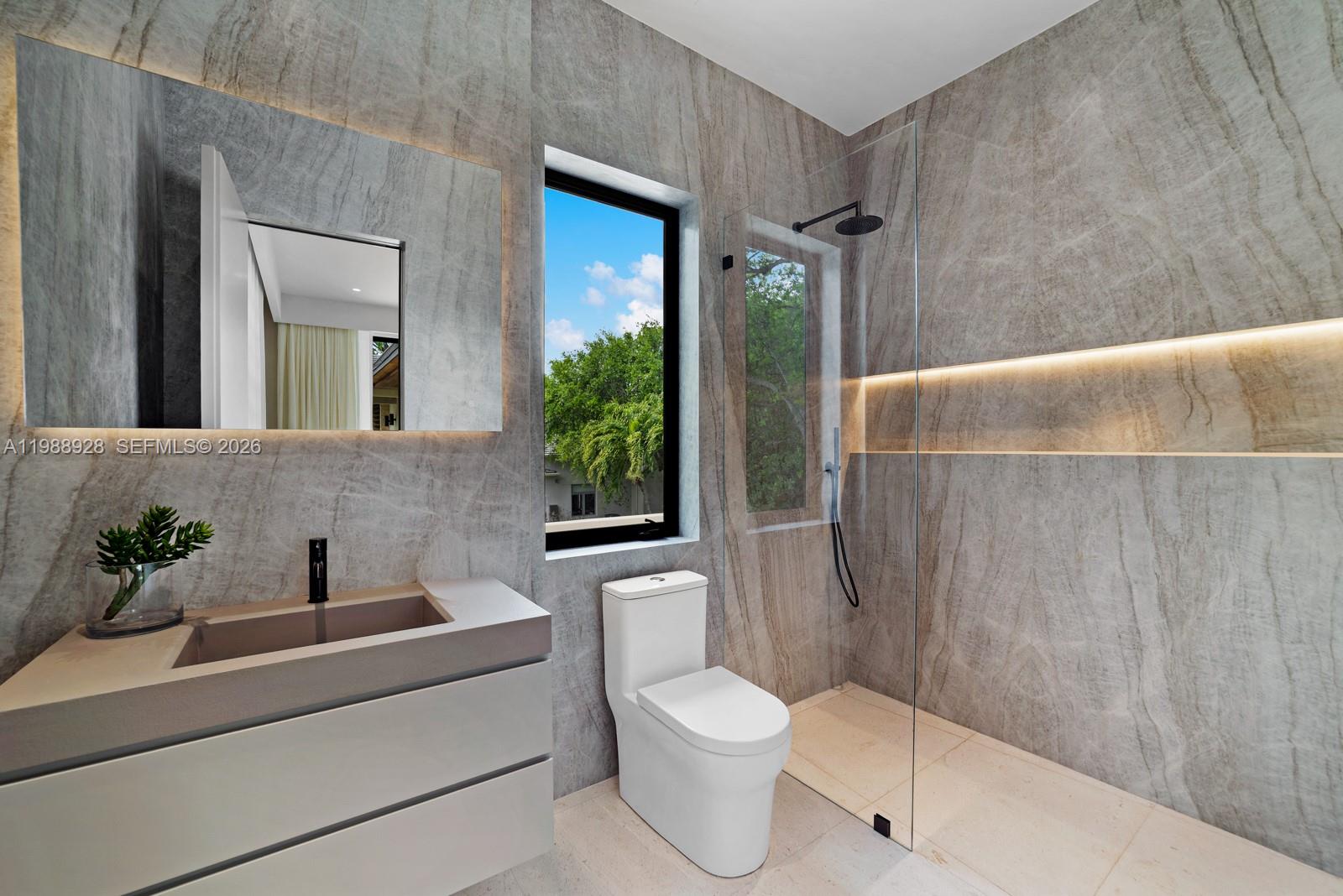 VICTORIA GARDENS - Residential