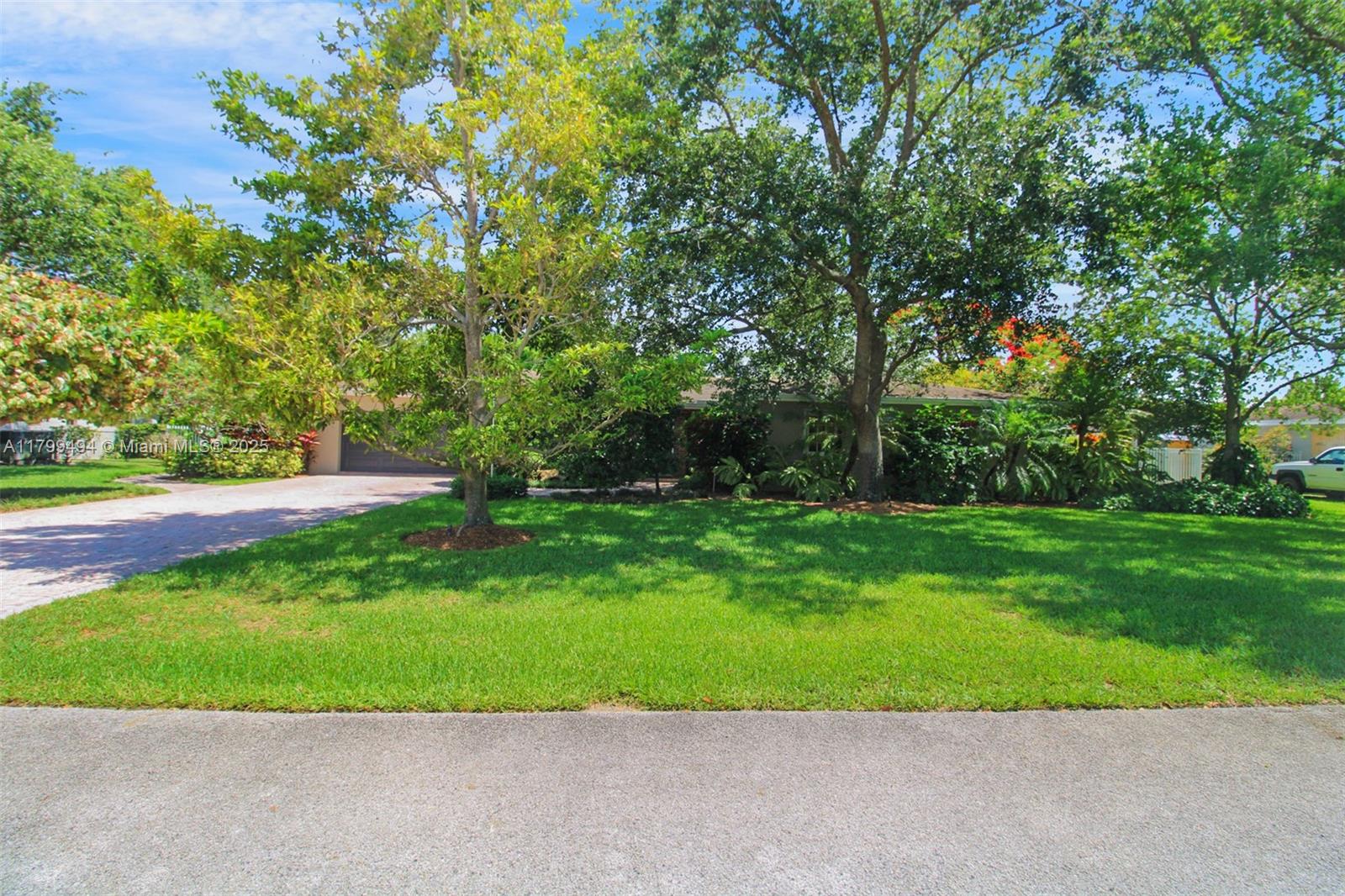 Property for Sale at 8345 Sw 143rd St, Palmetto Bay, Miami-Dade County, Florida - Bedrooms: 3 
Bathrooms: 2  - $1,195,000