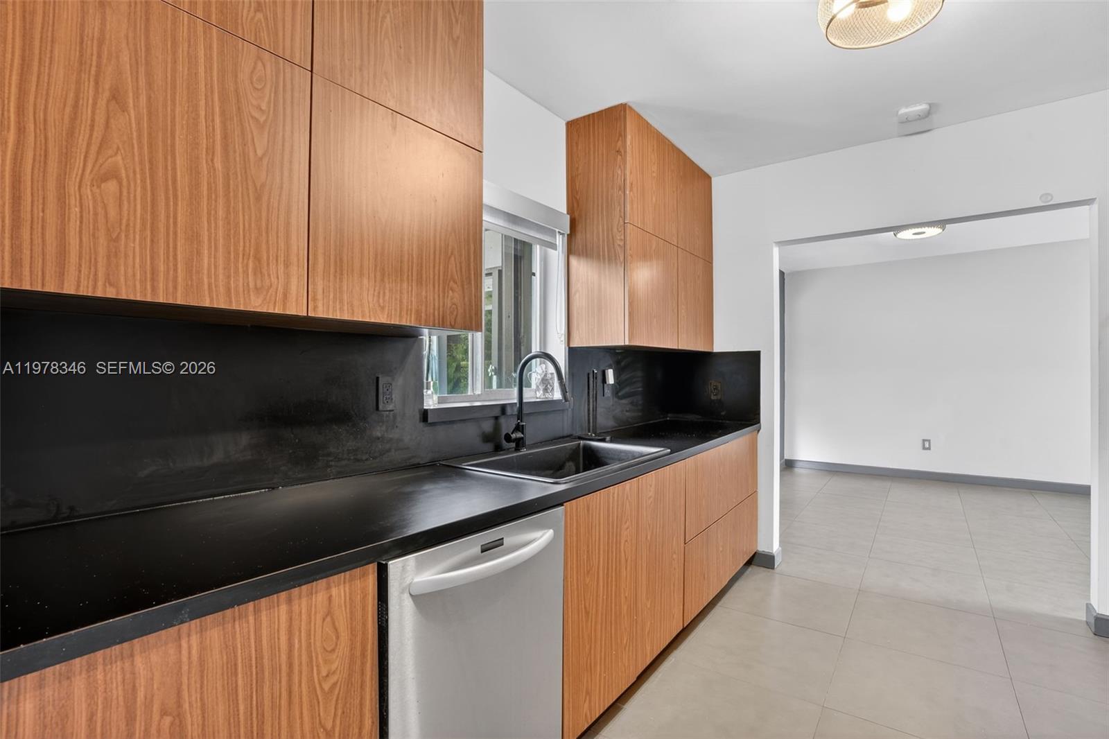 YANCEY REPLAT - Residential Lease