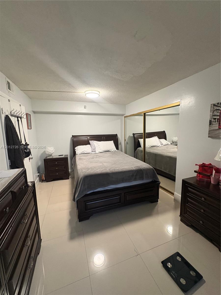 CONDO 6 OF SABAL PALM CON - Residential Lease